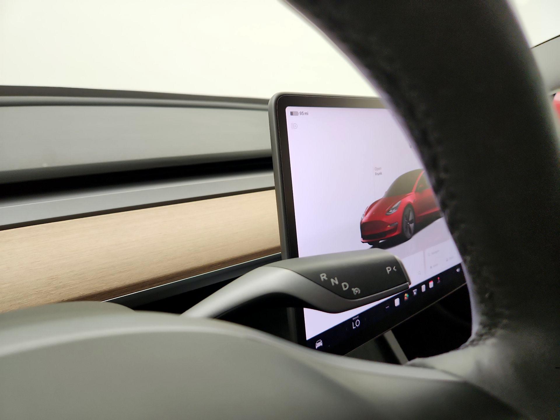 Thumbnail: 2023 Tesla Model 3 - 17