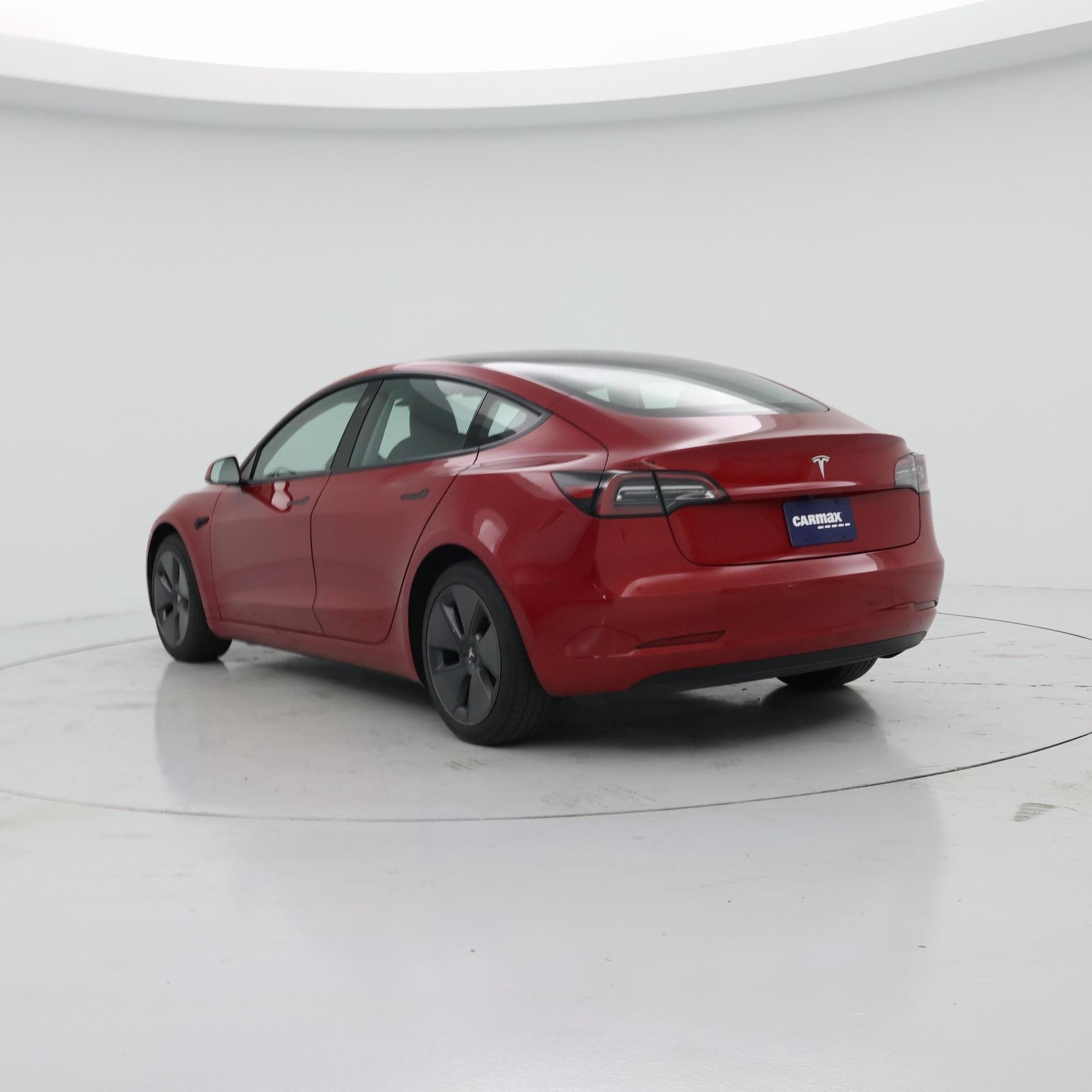 Thumbnail: 2023 Tesla Model 3 - 2