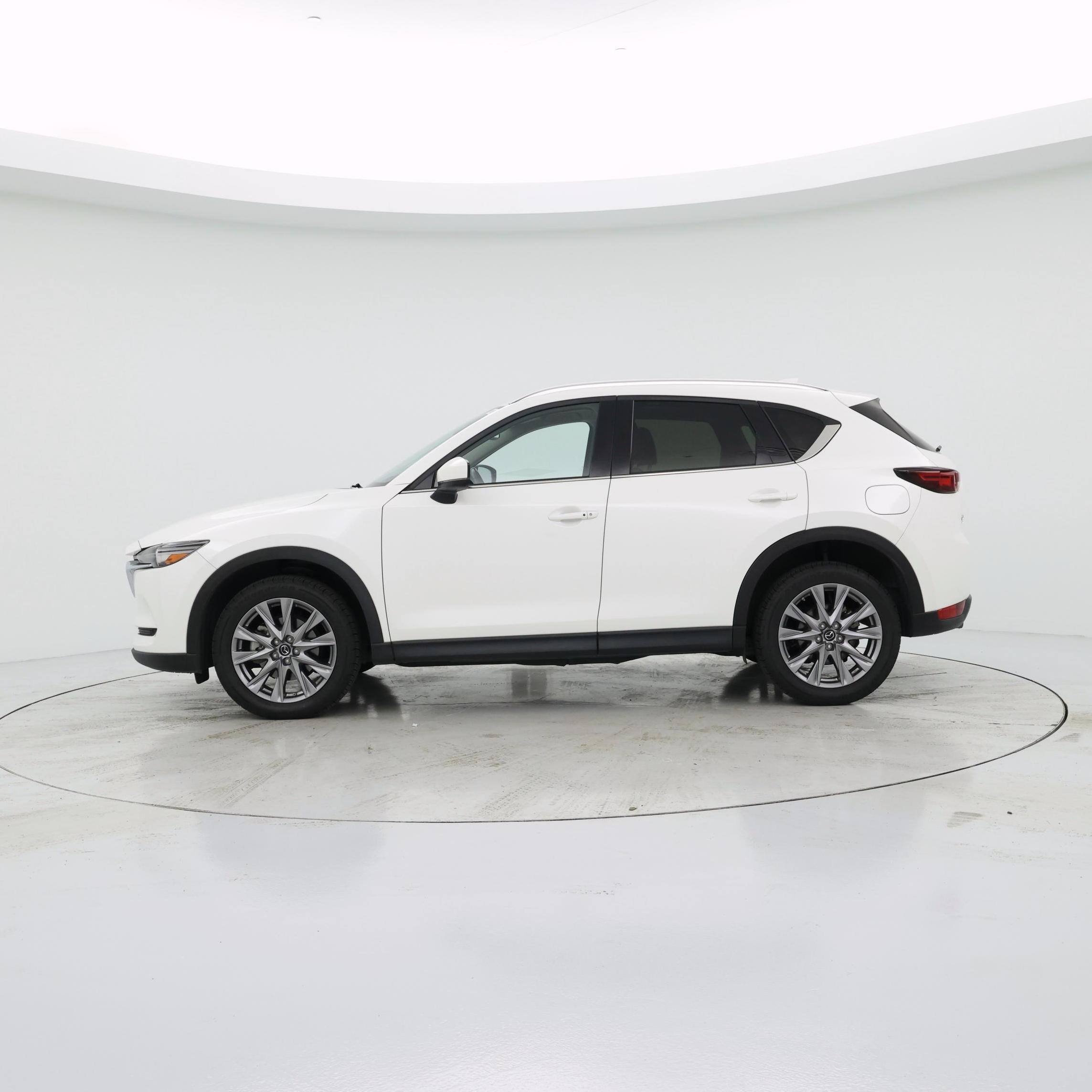 Thumbnail: 2020 Mazda CX-5 - 3