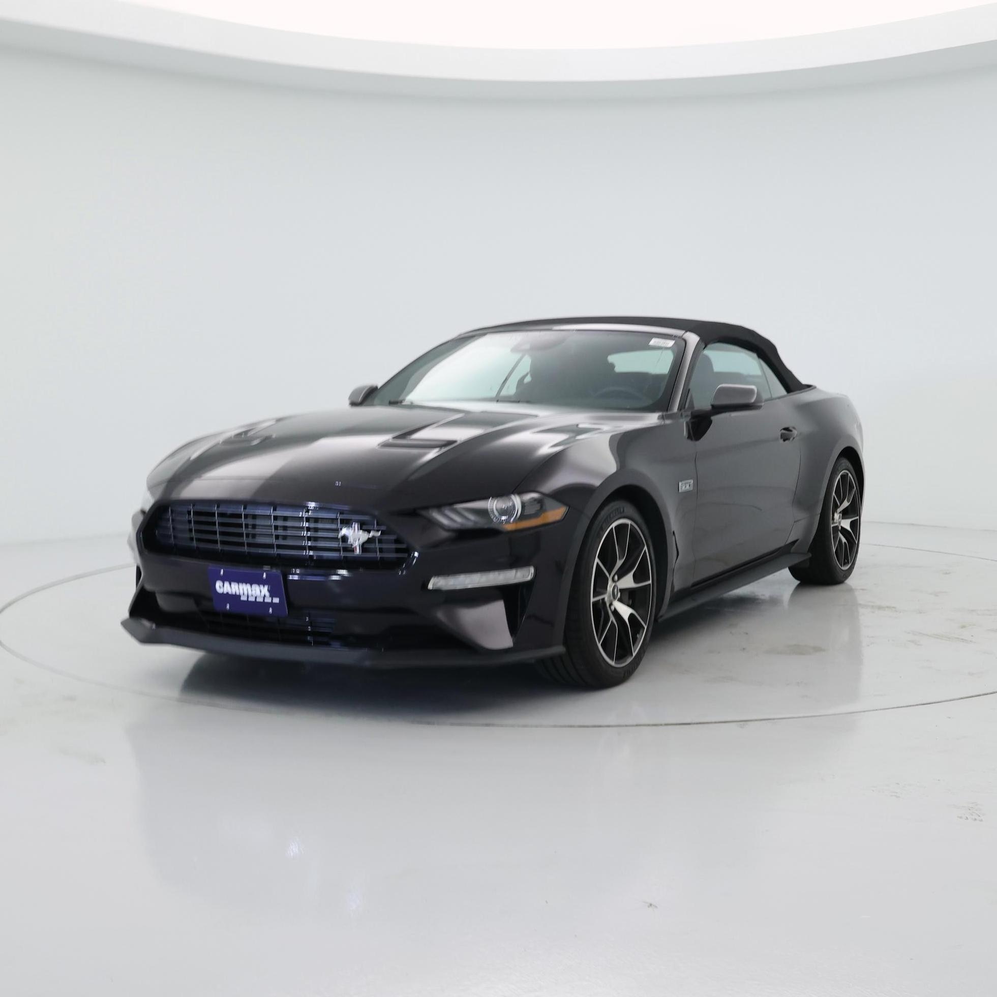 Thumbnail: 2022 Ford Mustang - 4