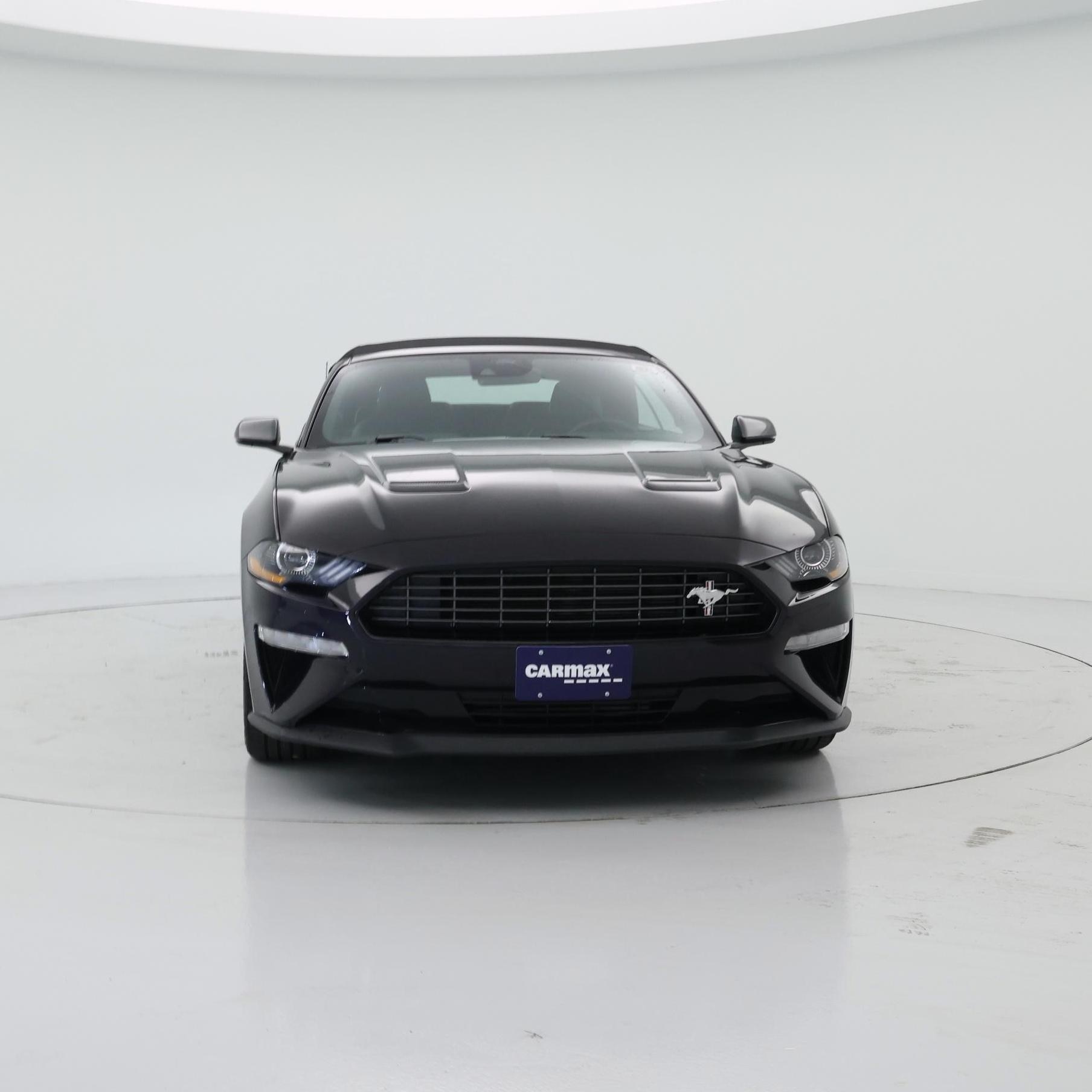 Thumbnail: 2022 Ford Mustang - 5