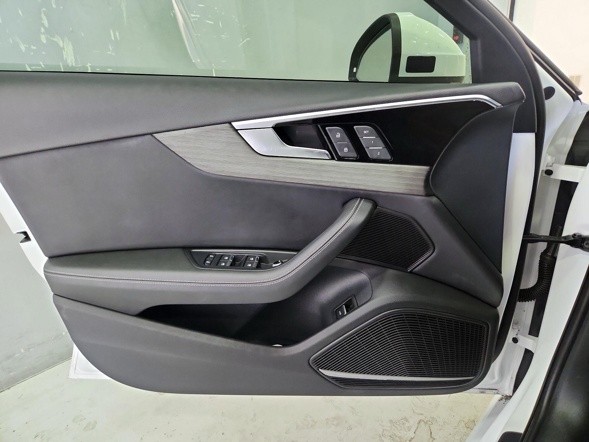 Thumbnail: 2023 Audi A4 - 12