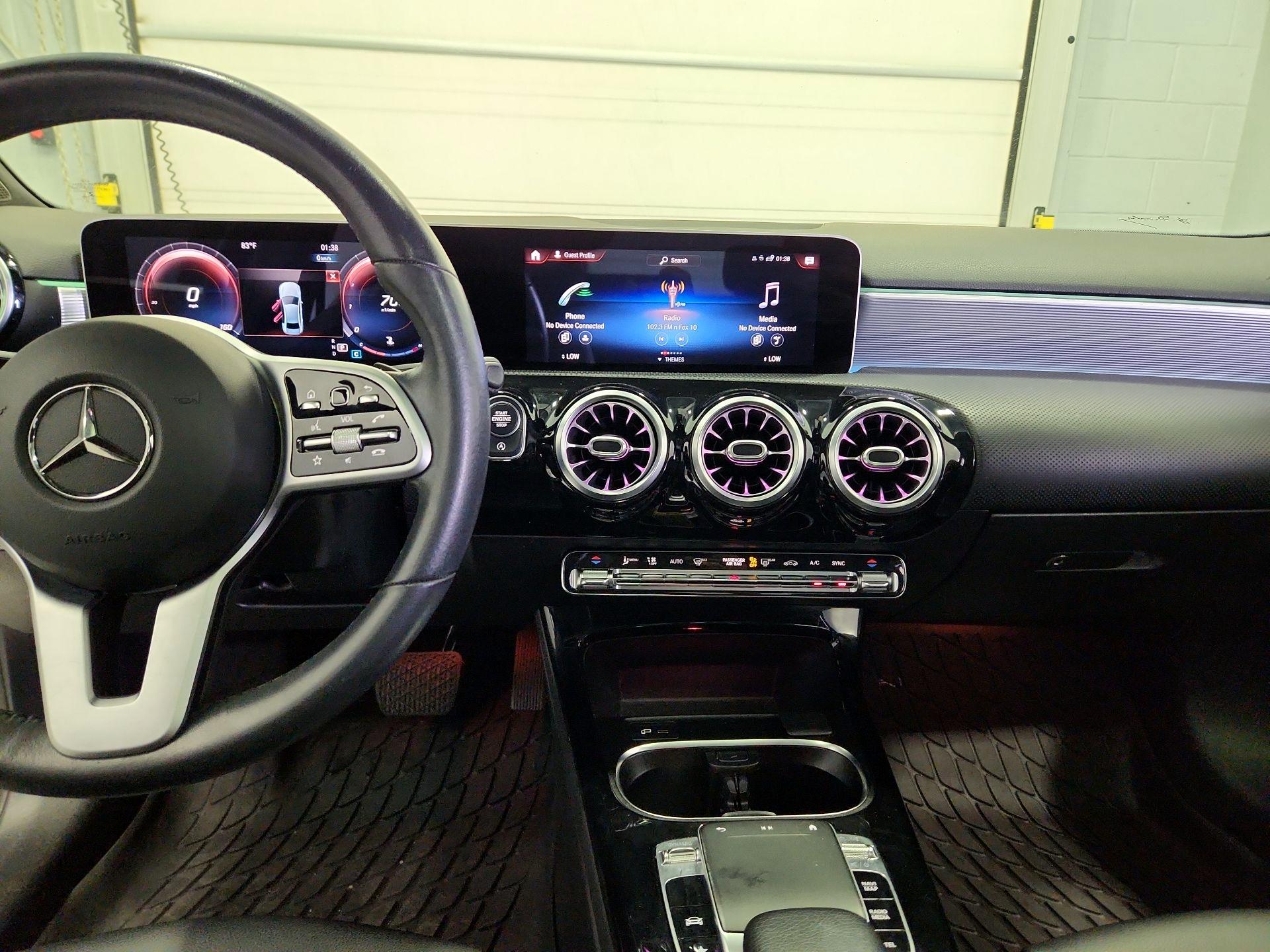Thumbnail: 2020 Mercedes-Benz A-Class - 9