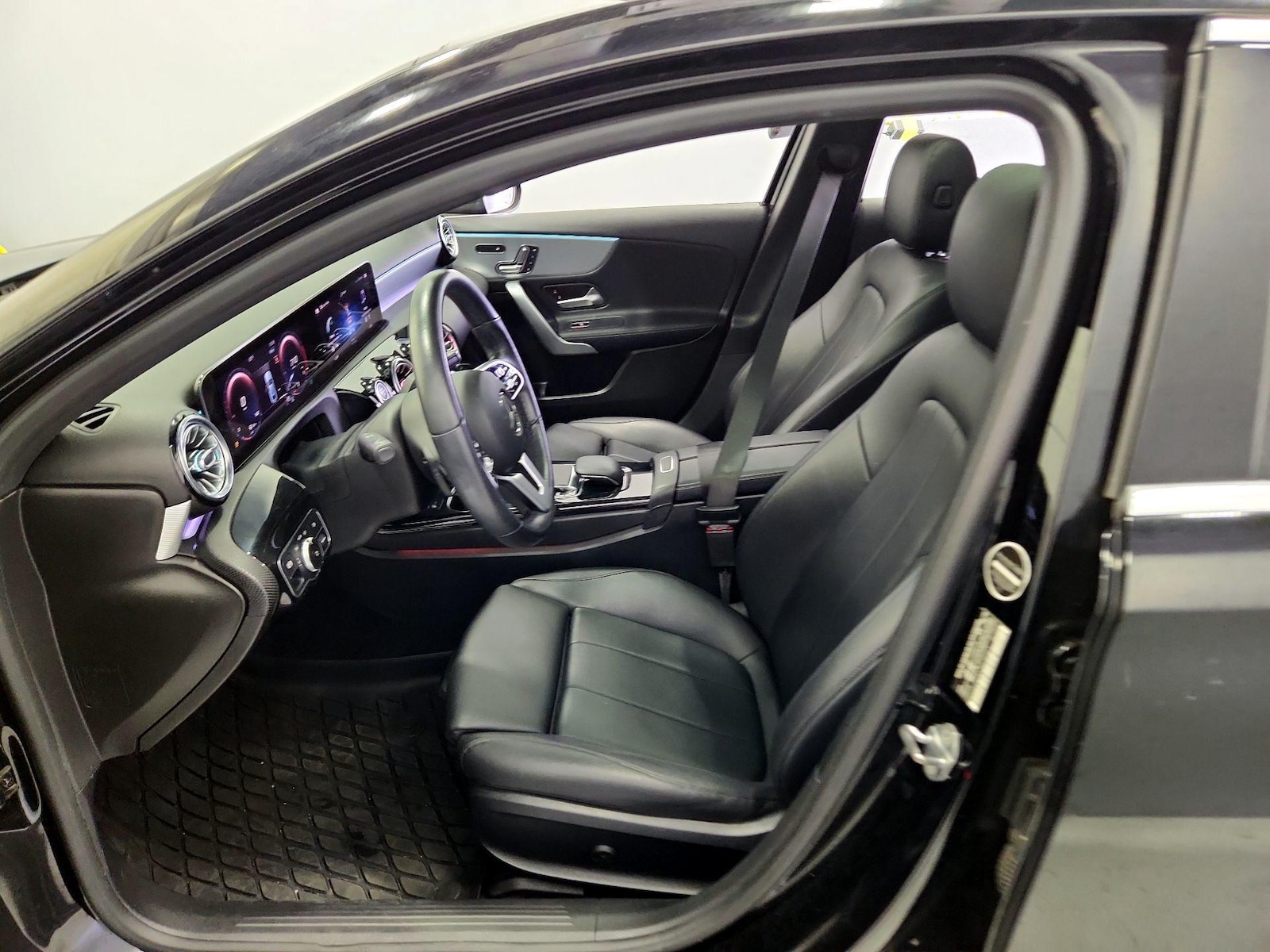 2020 Mercedes-Benz A-Class A220 - Photo 12