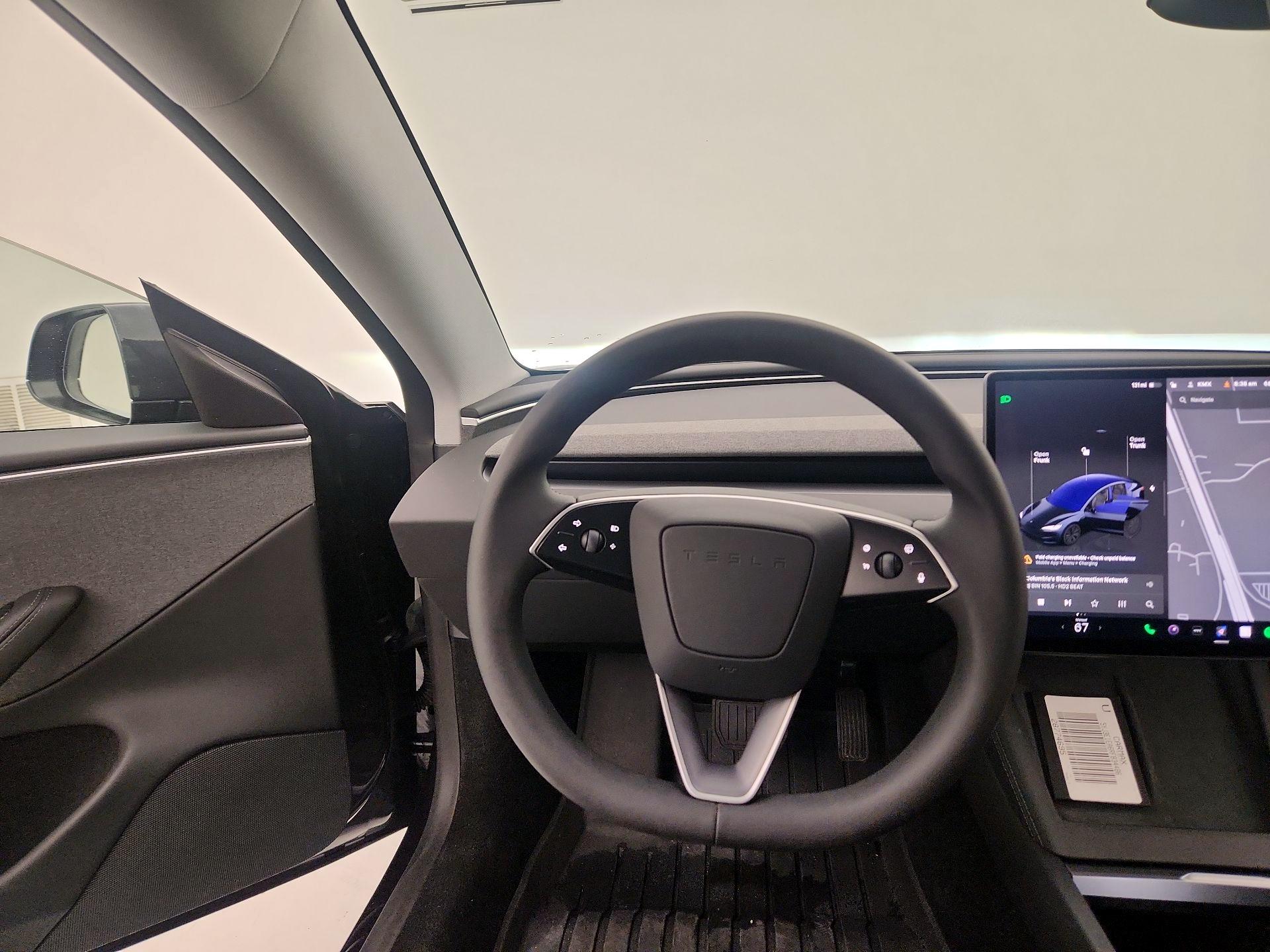Thumbnail: 2024 Tesla Model 3 - 10