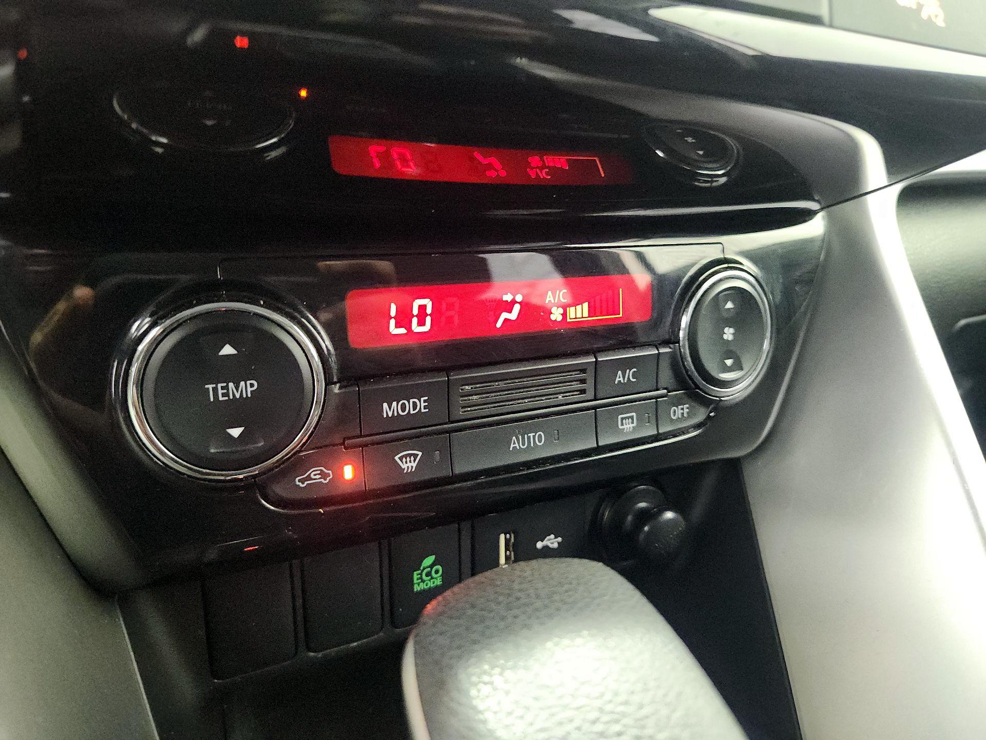 Thumbnail: 2022 Mitsubishi Eclipse Cross - 16