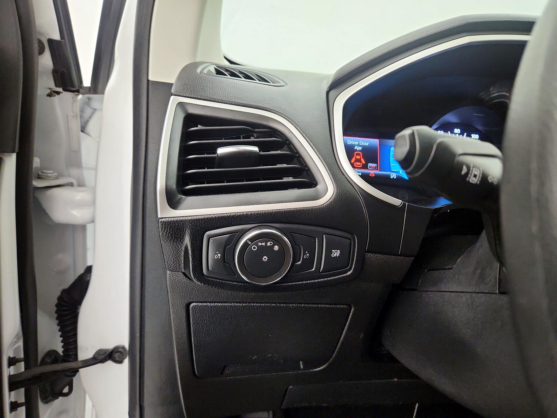 Thumbnail: 2021 Ford Edge - 13