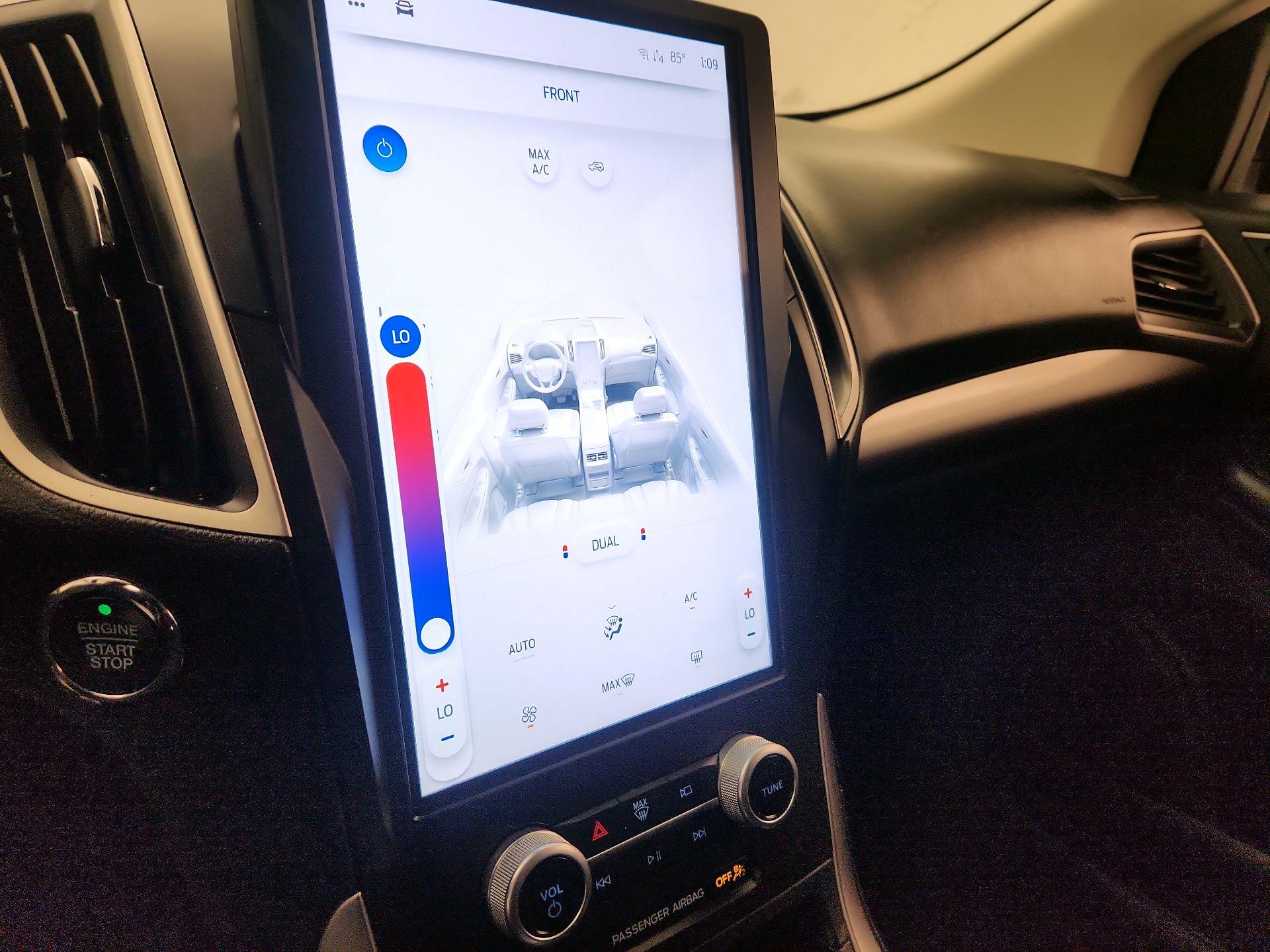 Thumbnail: 2021 Ford Edge - 16