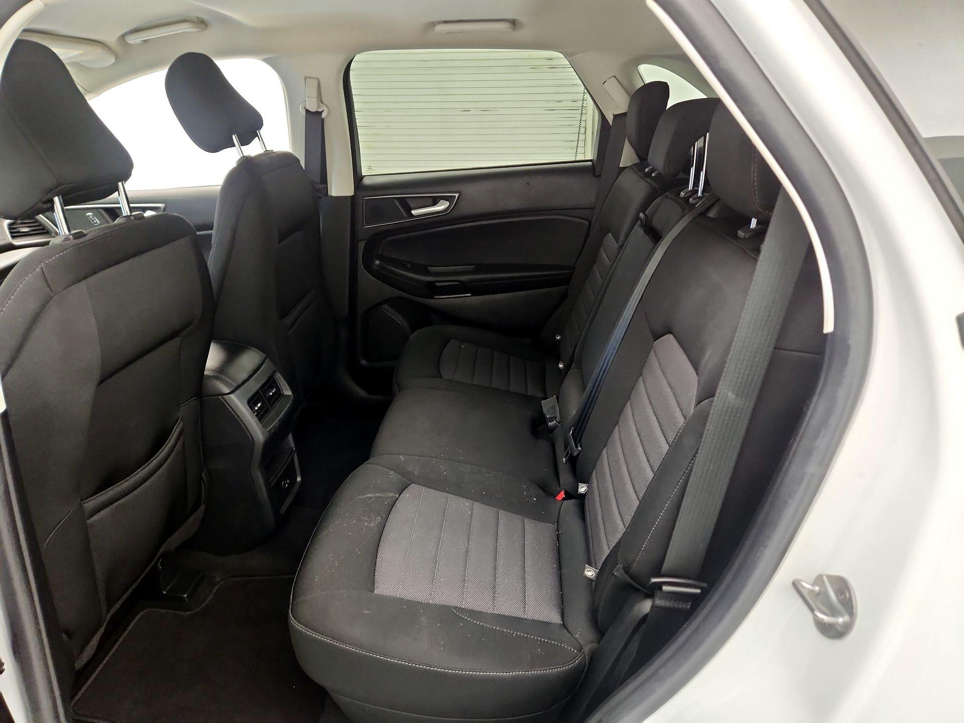 Thumbnail: 2021 Ford Edge - 19