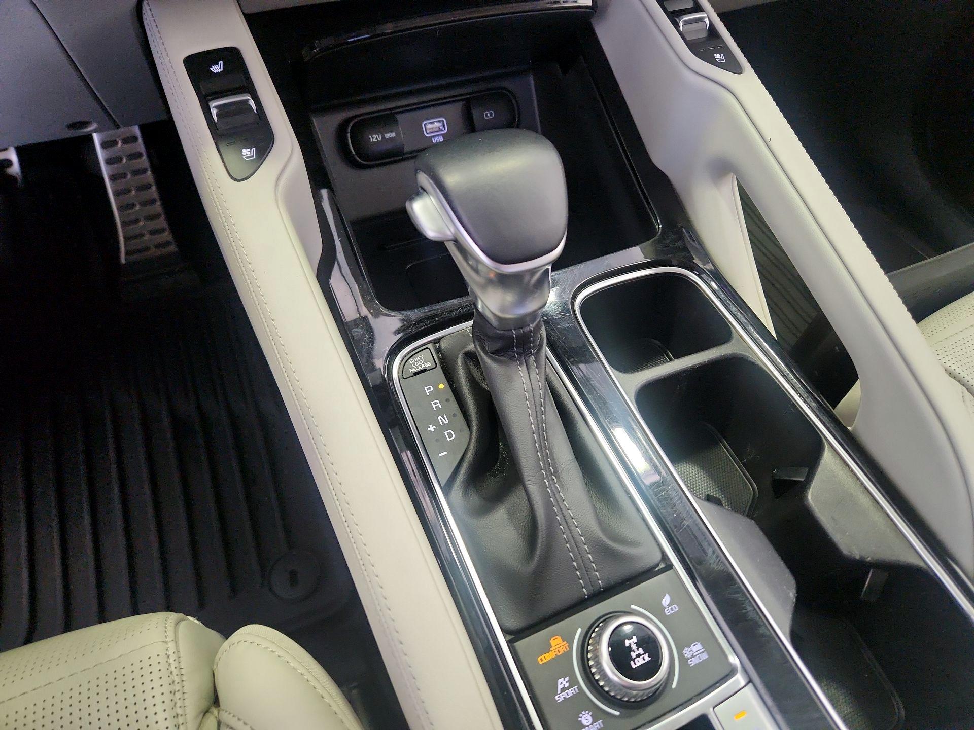 Thumbnail: 2022 Kia Telluride - 17