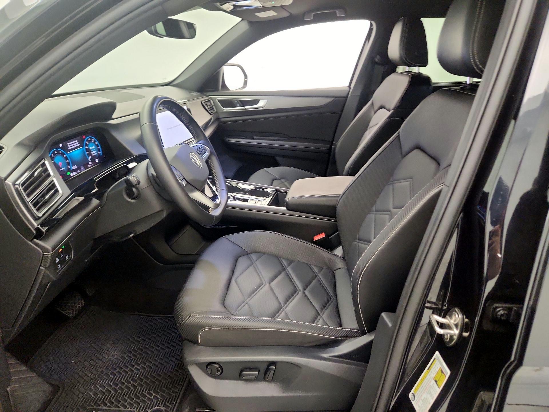 Thumbnail: 2024 Volkswagen Atlas - 11