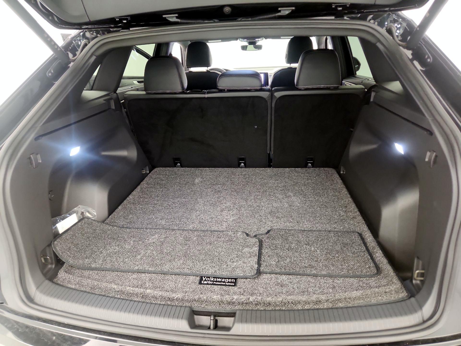 Thumbnail: 2024 Volkswagen Atlas - 20