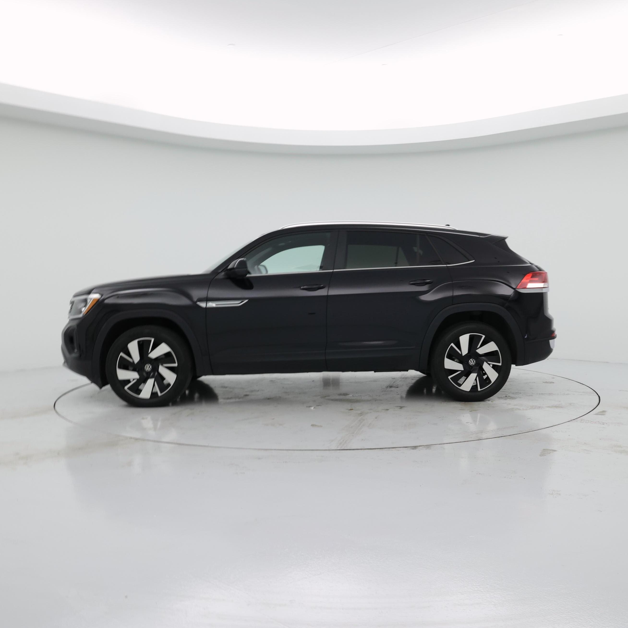 Thumbnail: 2024 Volkswagen Atlas - 3