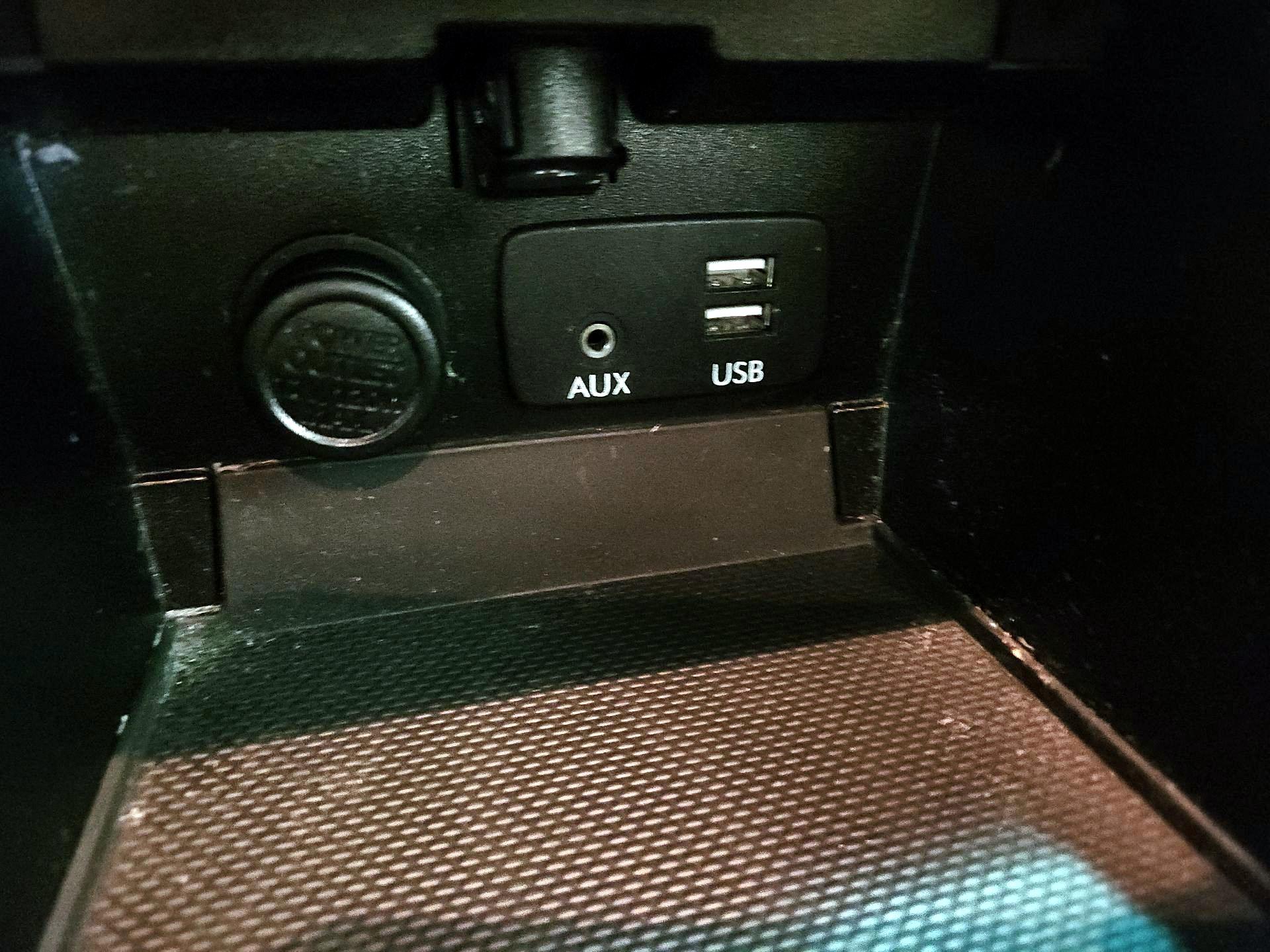 Thumbnail: 2016 Subaru Legacy - 18