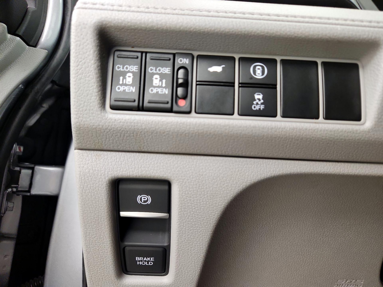 2022 Honda Odyssey EX-L - Photo 14
