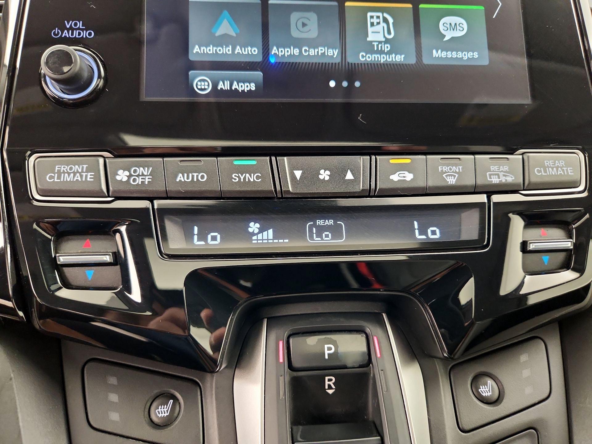 Thumbnail: 2022 Honda Odyssey - 16
