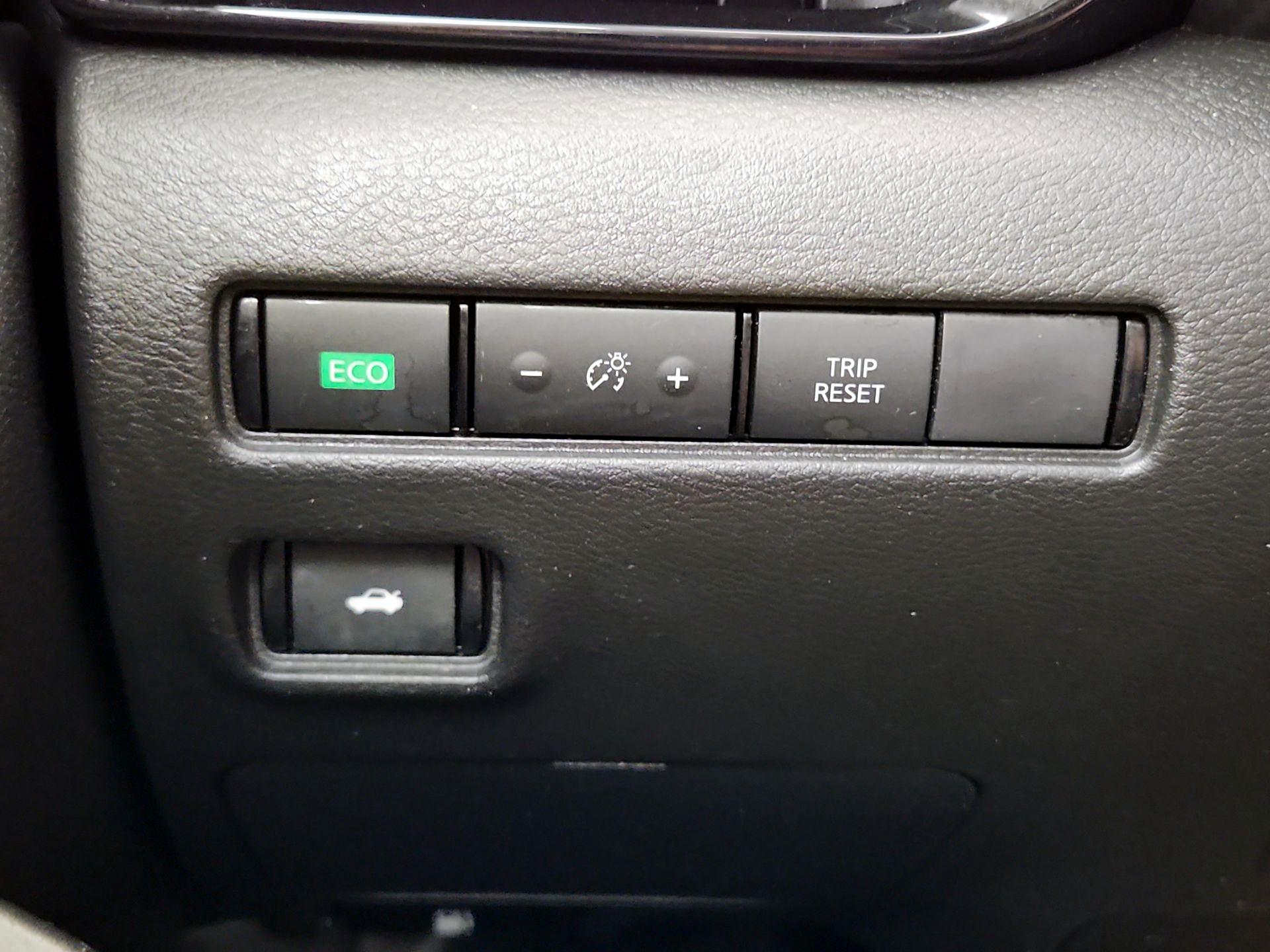 Thumbnail: 2023 Nissan Sentra - 13