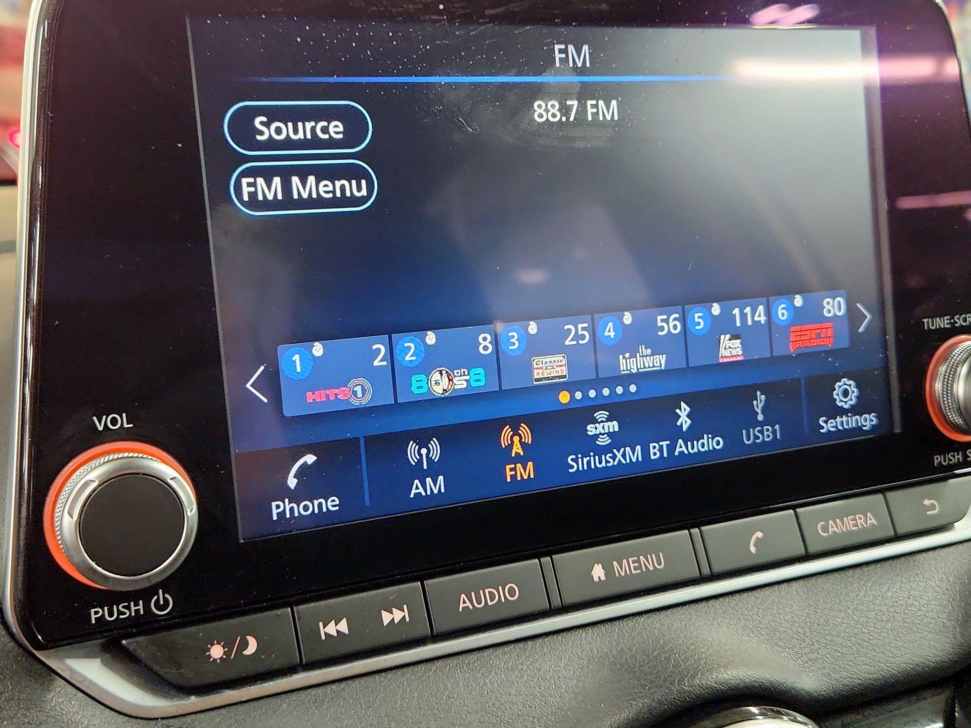 Thumbnail: 2023 Nissan Sentra - 15