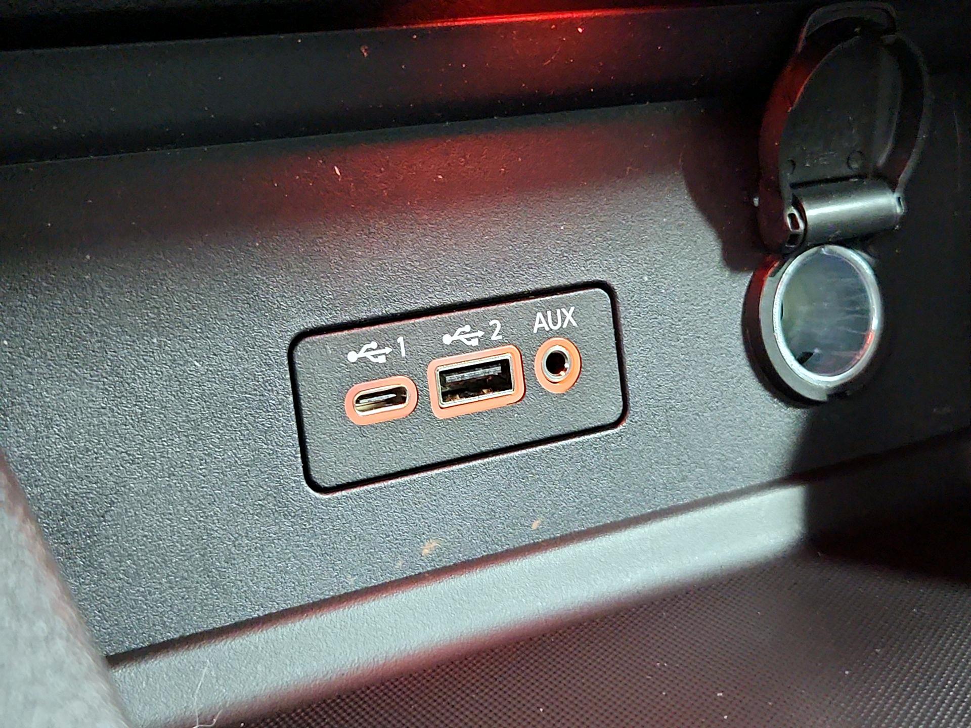 Thumbnail: 2023 Nissan Sentra - 18