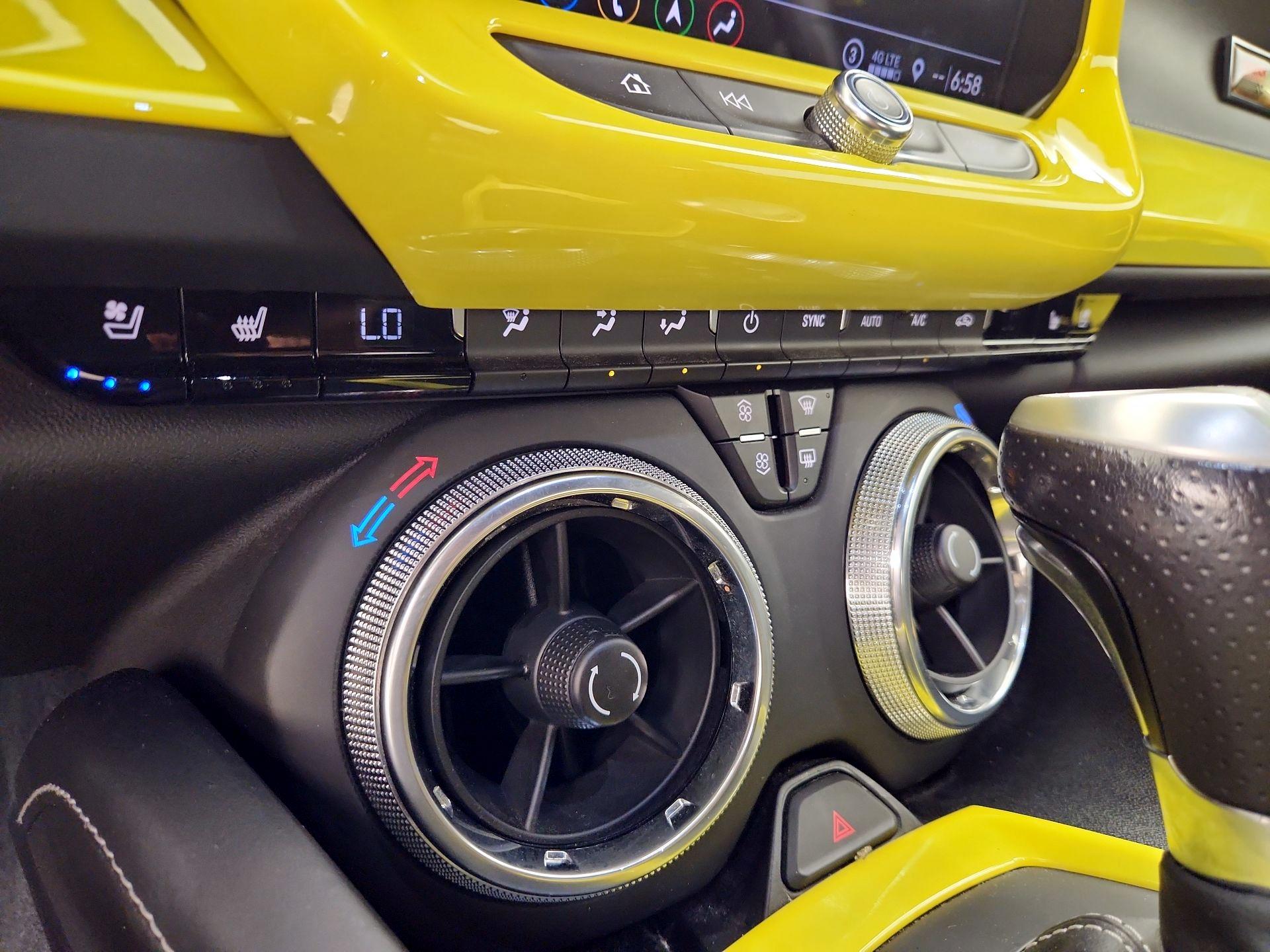 Thumbnail: 2020 Chevrolet Camaro - 17