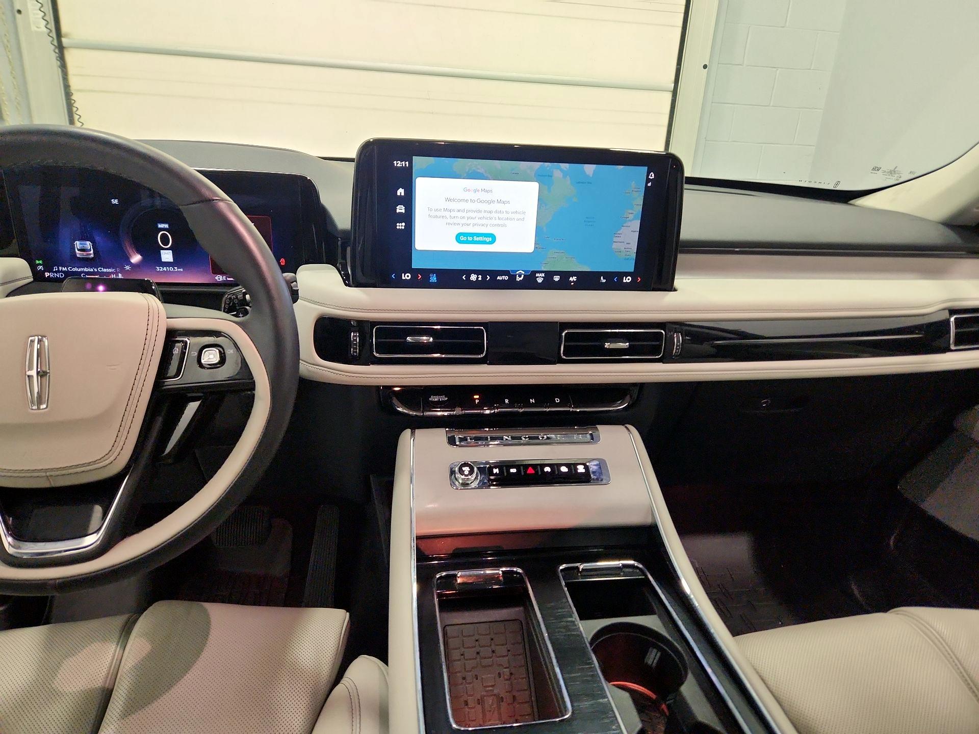 Thumbnail: 2025 Lincoln Aviator - 9
