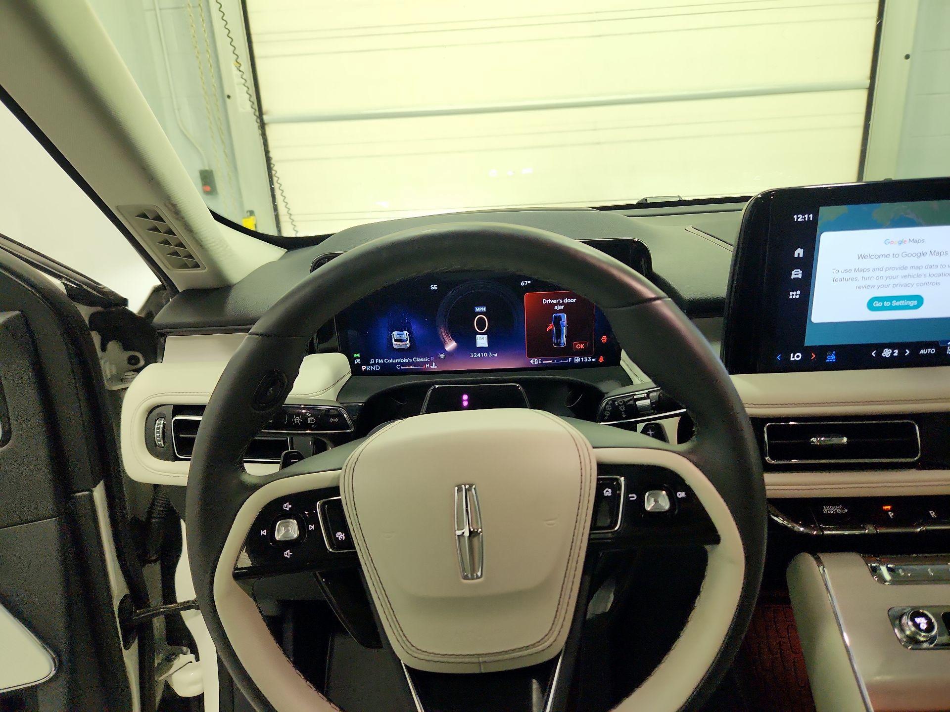 Thumbnail: 2025 Lincoln Aviator - 10