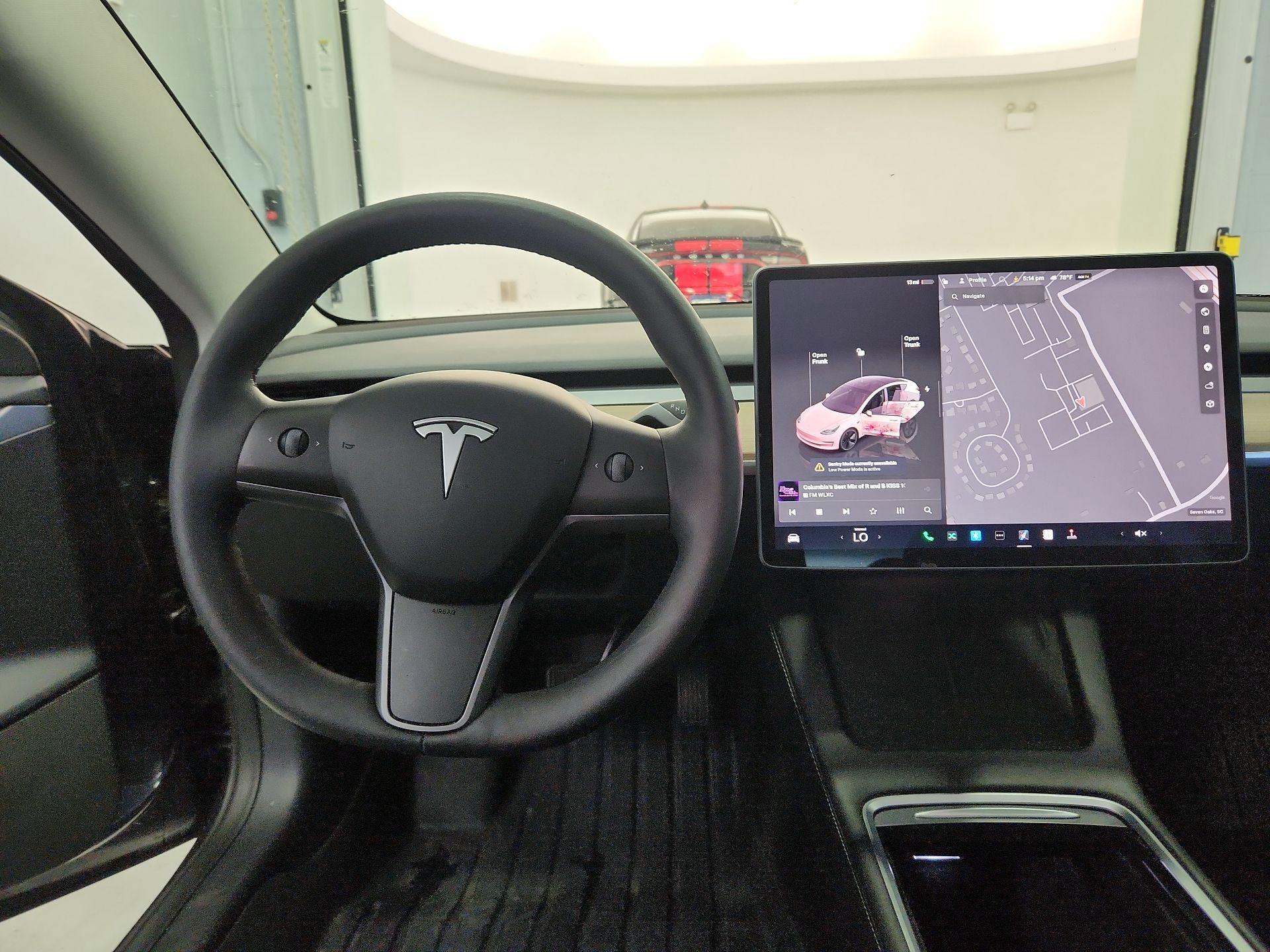 Thumbnail: 2023 Tesla Model 3 - 9
