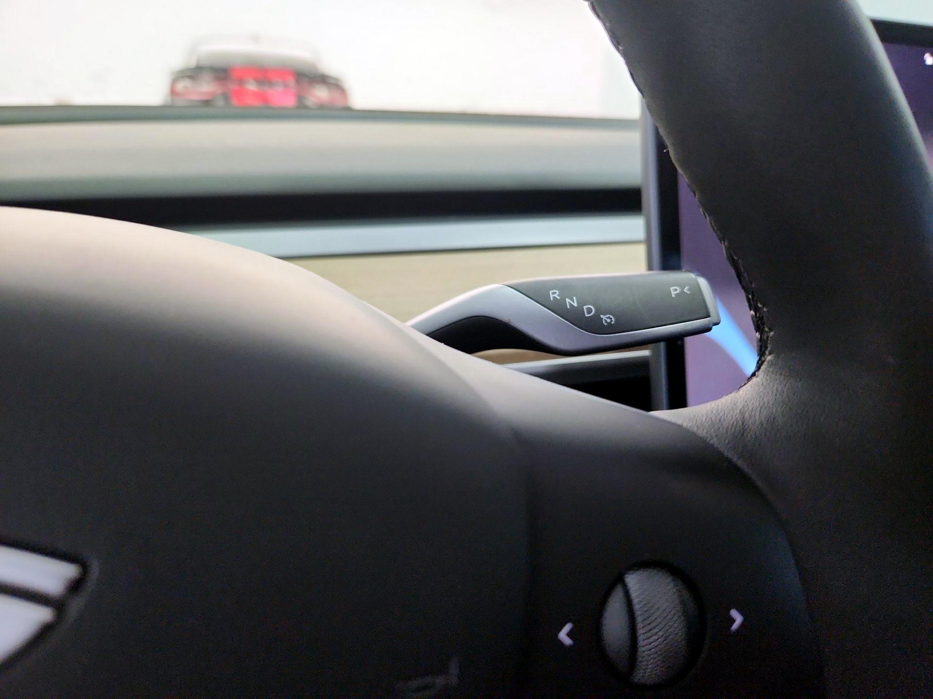 Thumbnail: 2023 Tesla Model 3 - 17