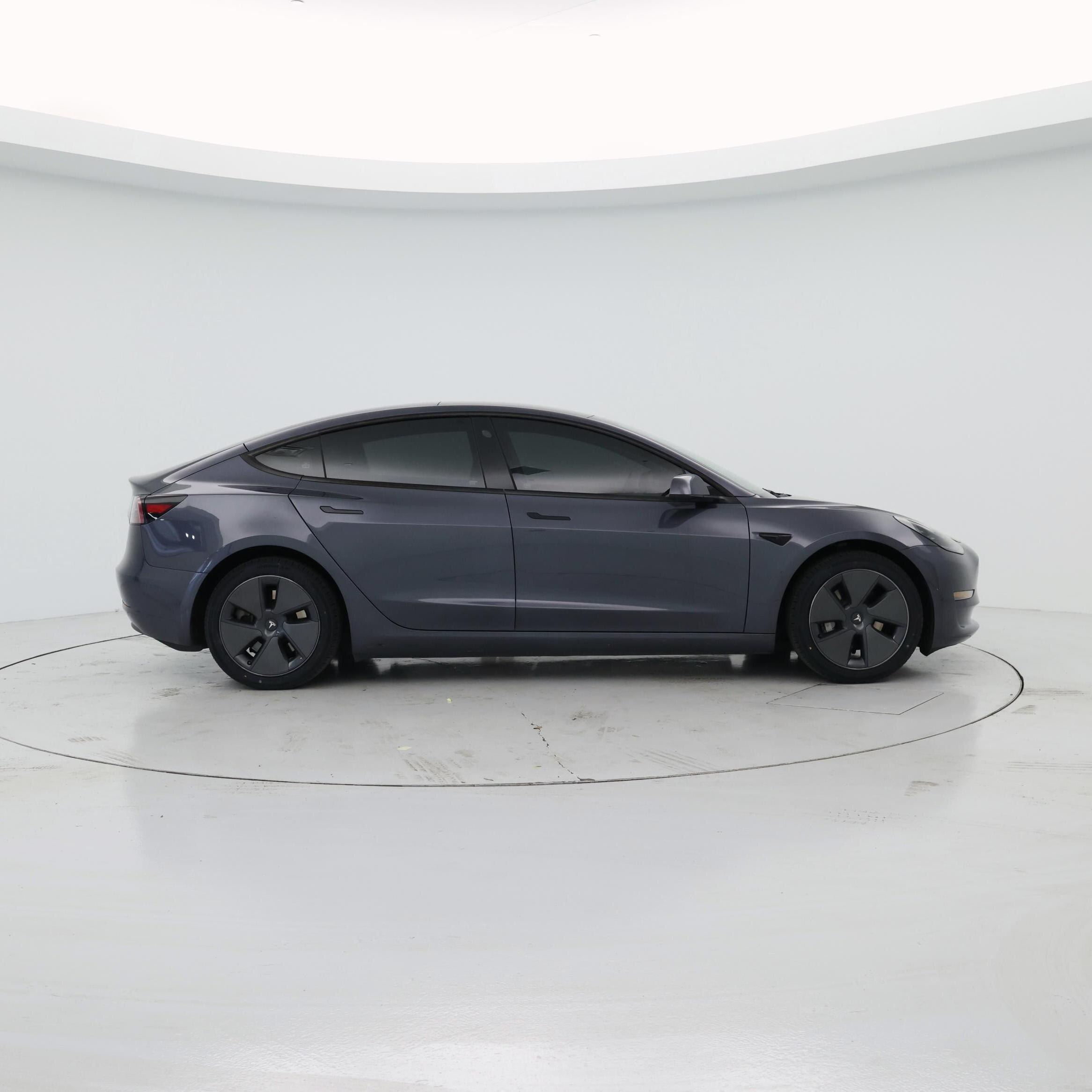 Thumbnail: 2023 Tesla Model 3 - 7