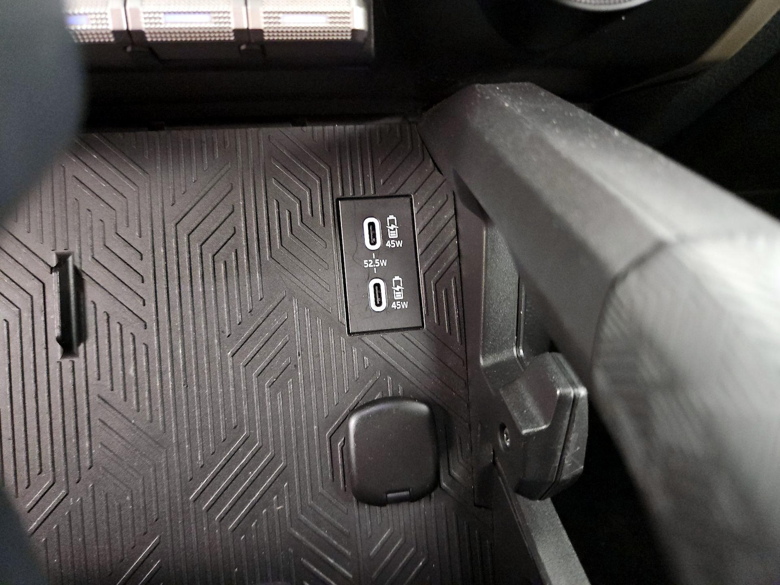 2024 Toyota Tacoma SR5 - Photo 19