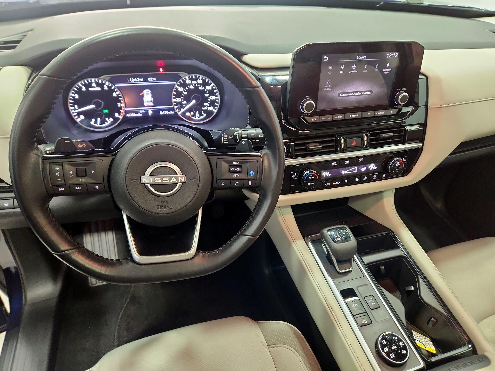 Thumbnail: 2022 Nissan Pathfinder - 9