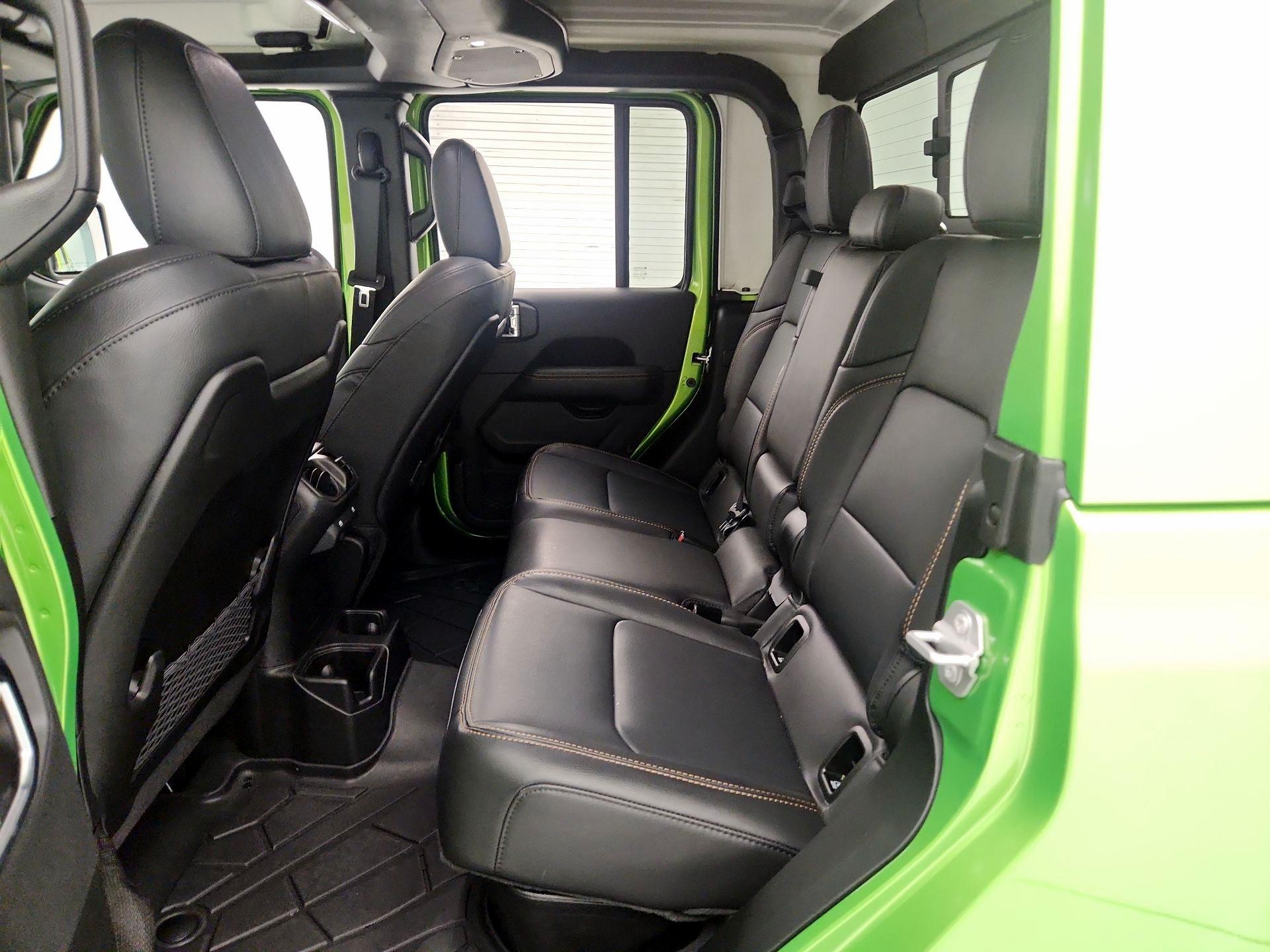 Thumbnail: 2025 Jeep Gladiator - 19