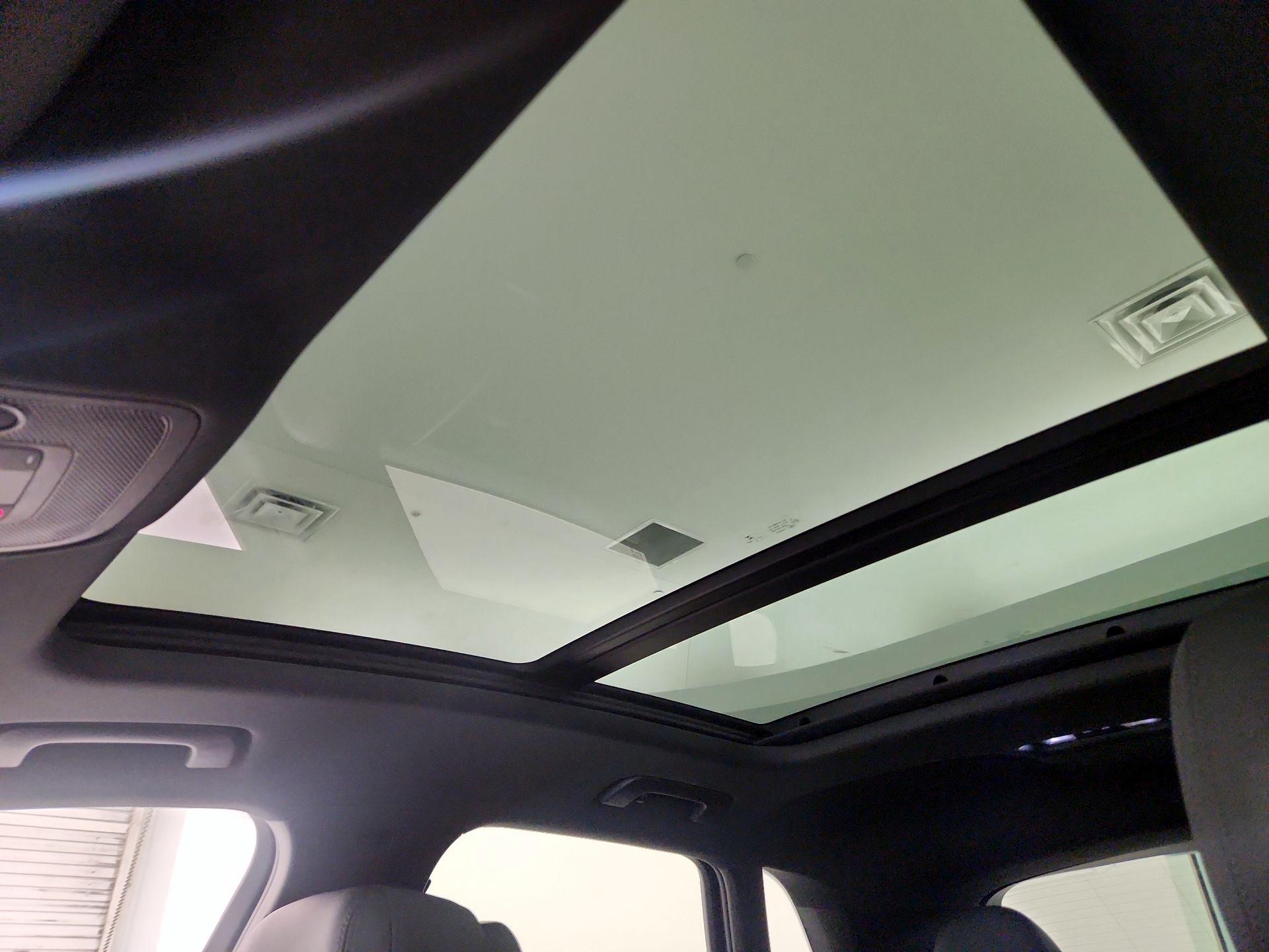 Thumbnail: 2020 Audi Q3 - 19