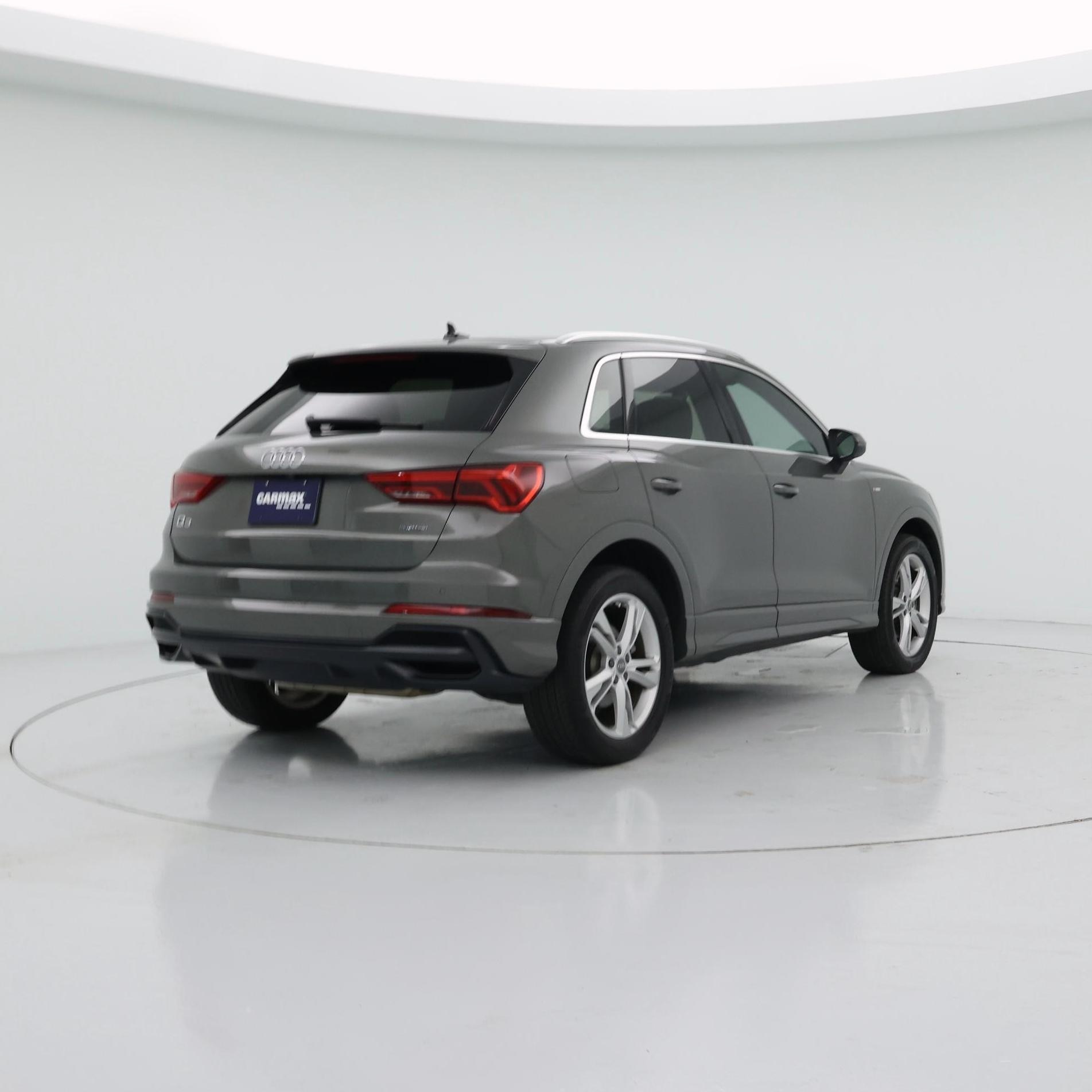 Thumbnail: 2020 Audi Q3 - 8