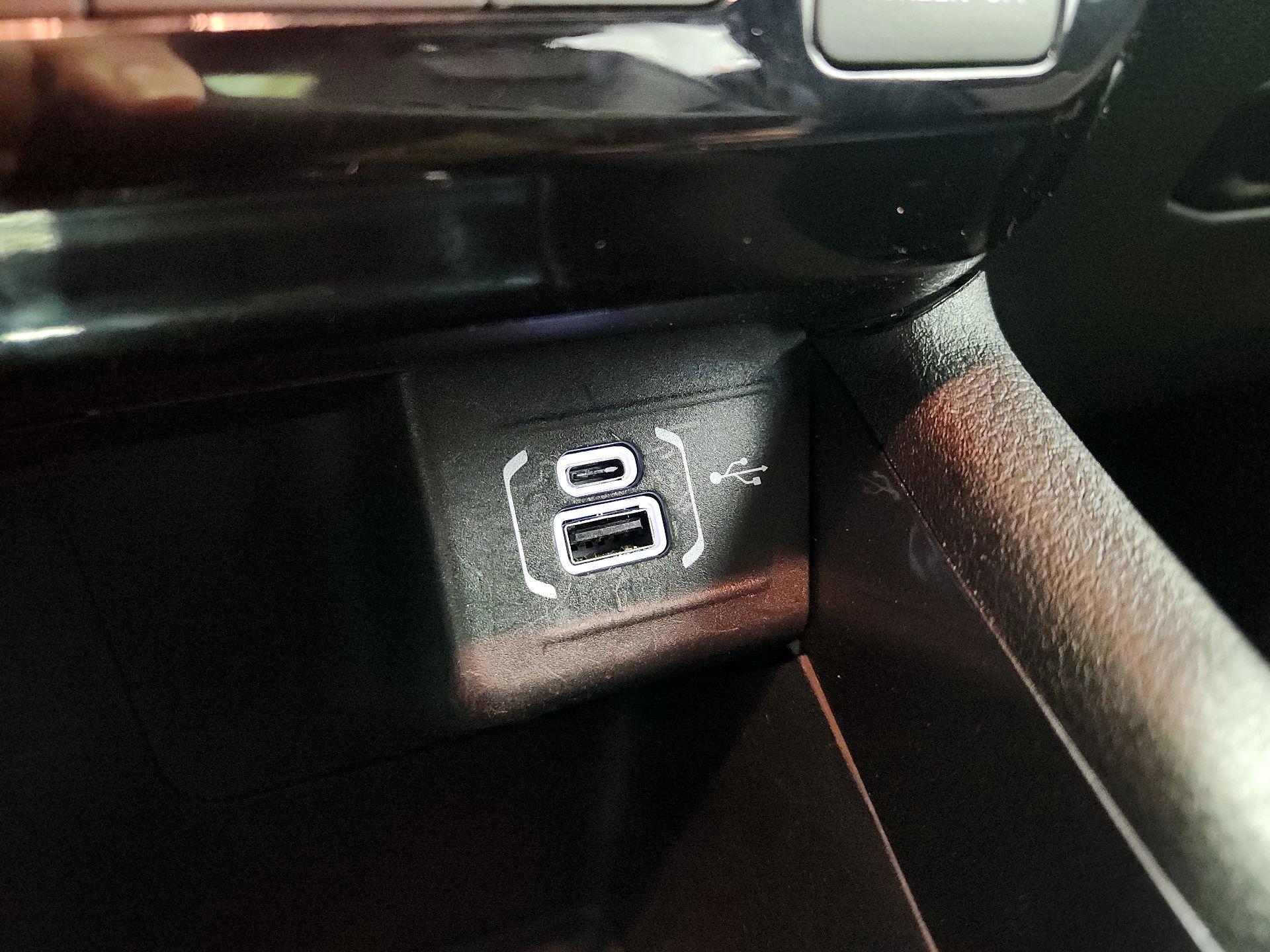 Thumbnail: 2025 Jeep Compass - 18