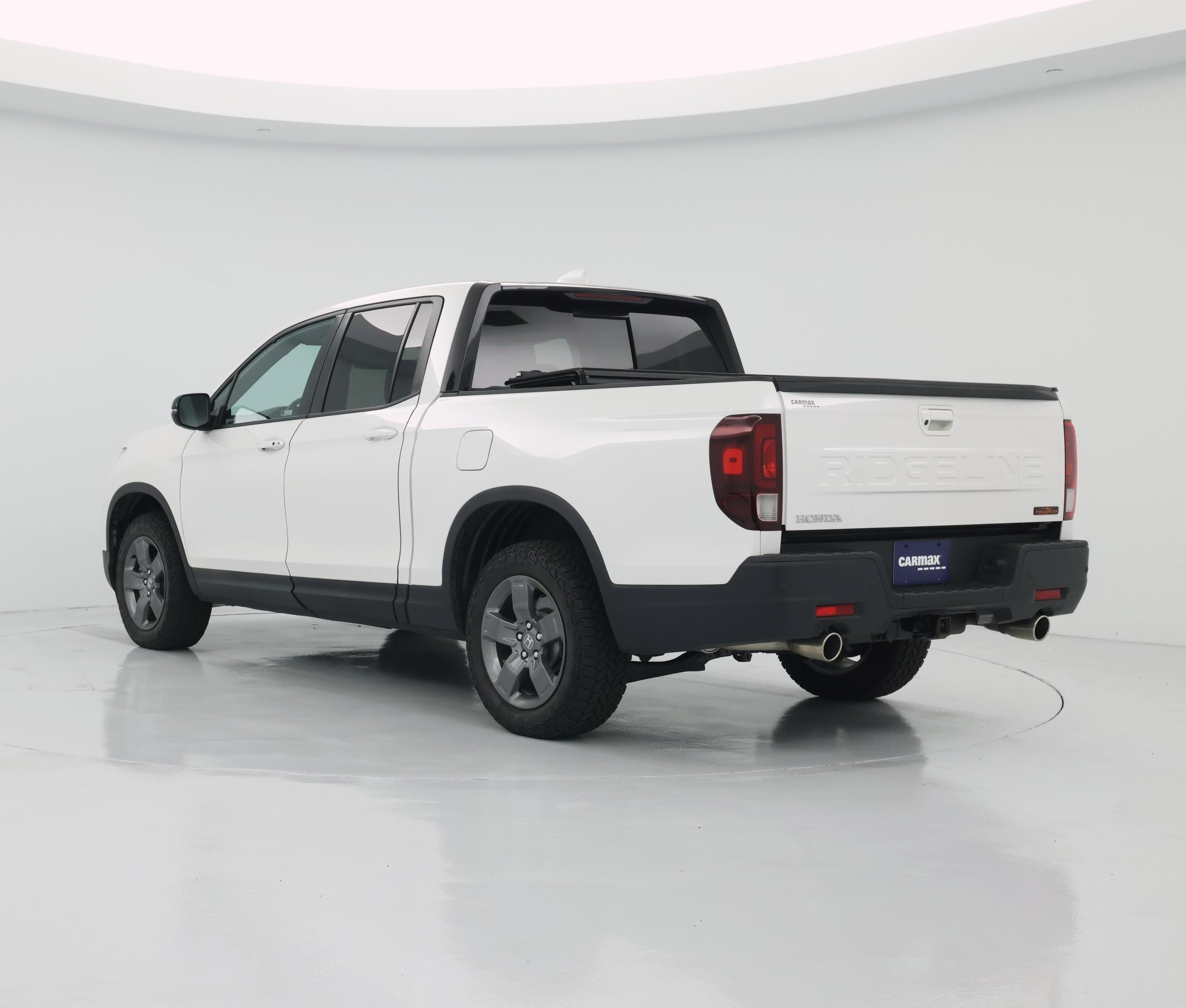 Thumbnail: 2025 Honda Ridgeline - 2