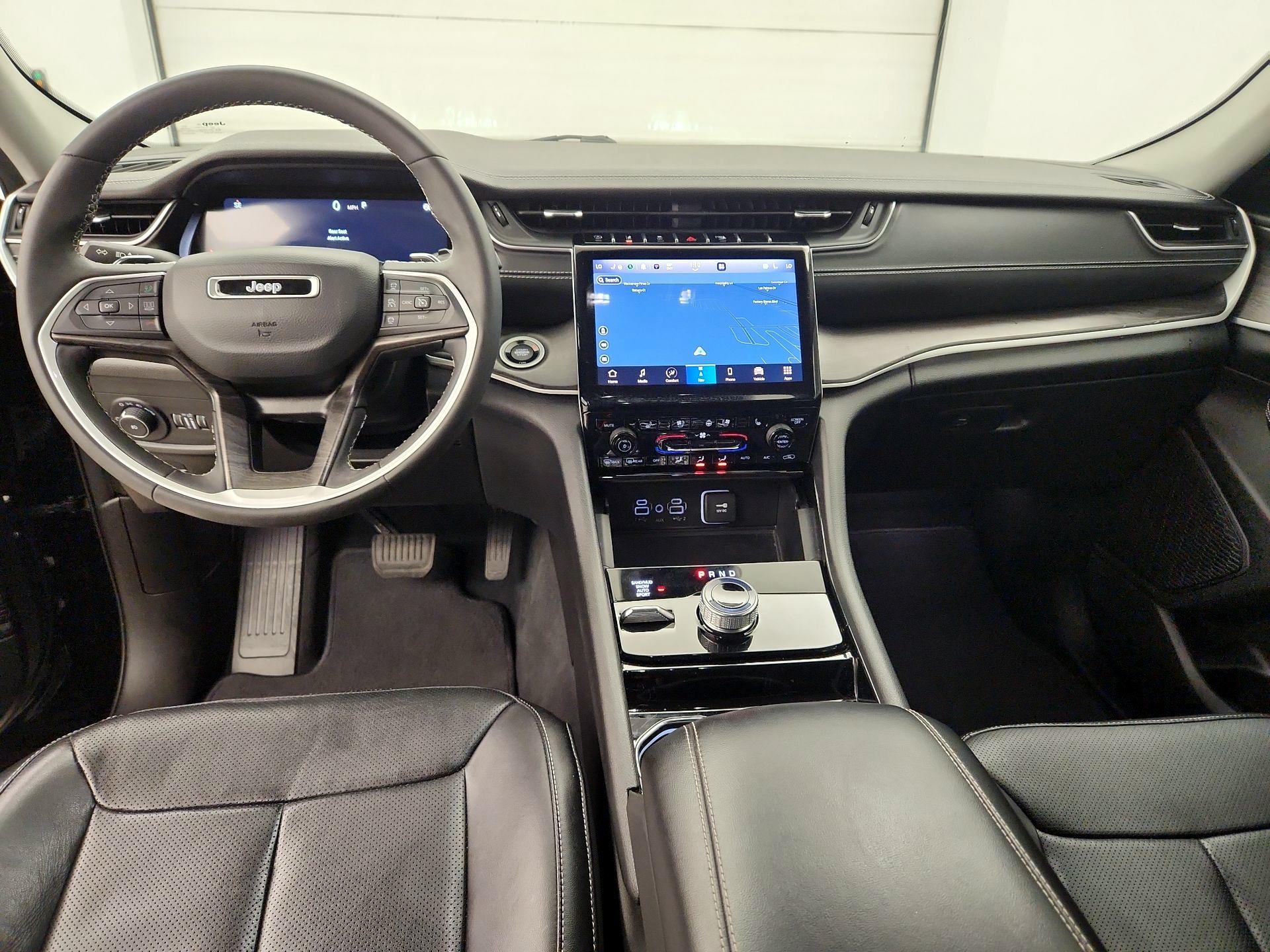 Thumbnail: 2023 Jeep Grand Cherokee - 9