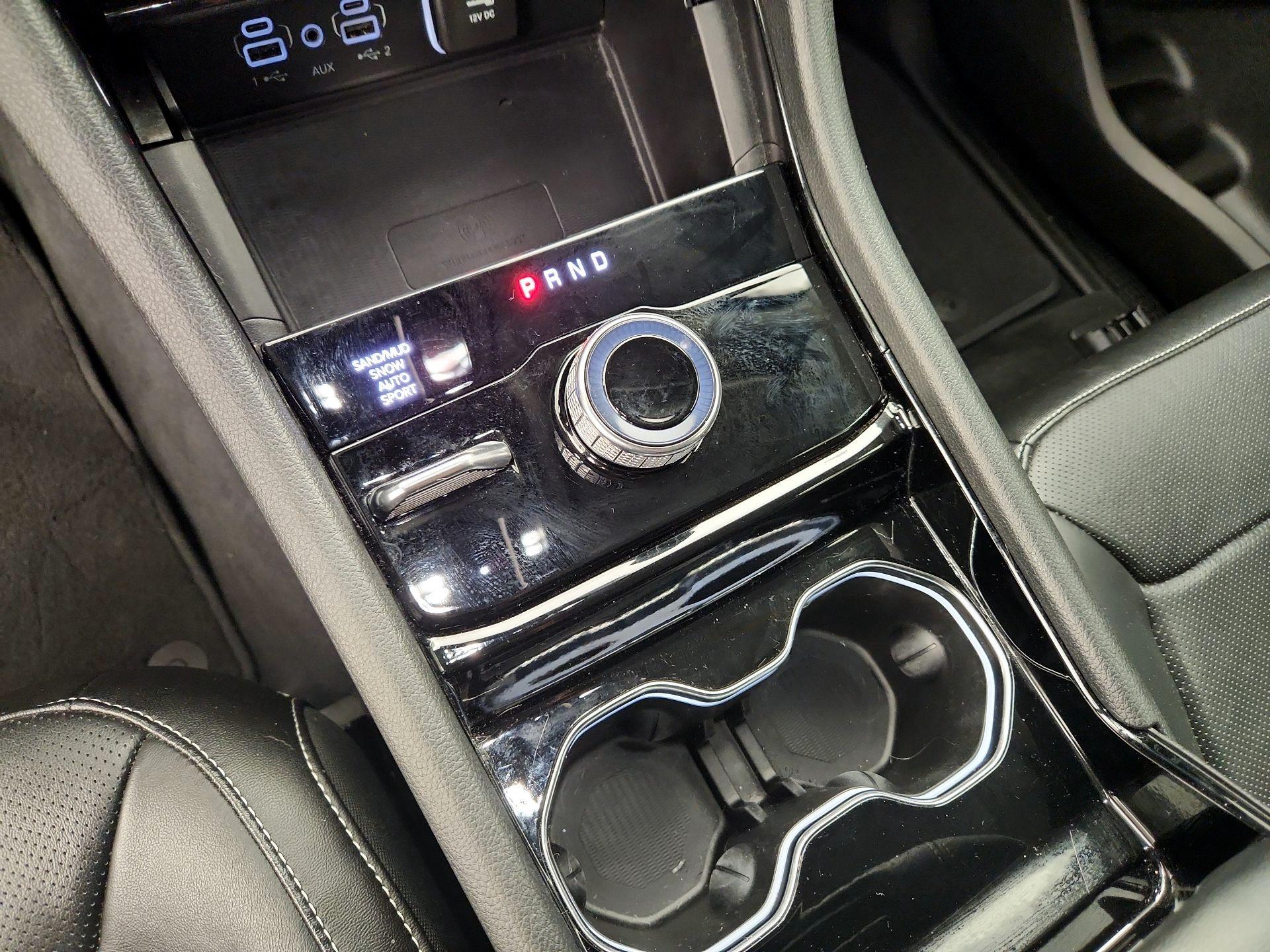 Thumbnail: 2023 Jeep Grand Cherokee - 18