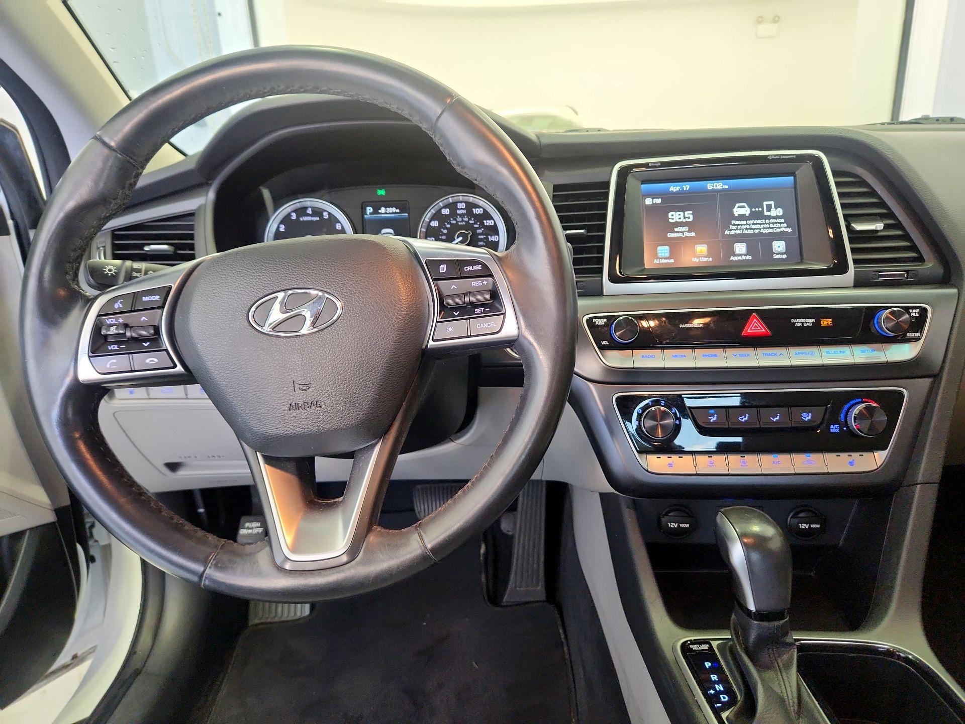 Thumbnail: 2018 Hyundai Sonata - 9