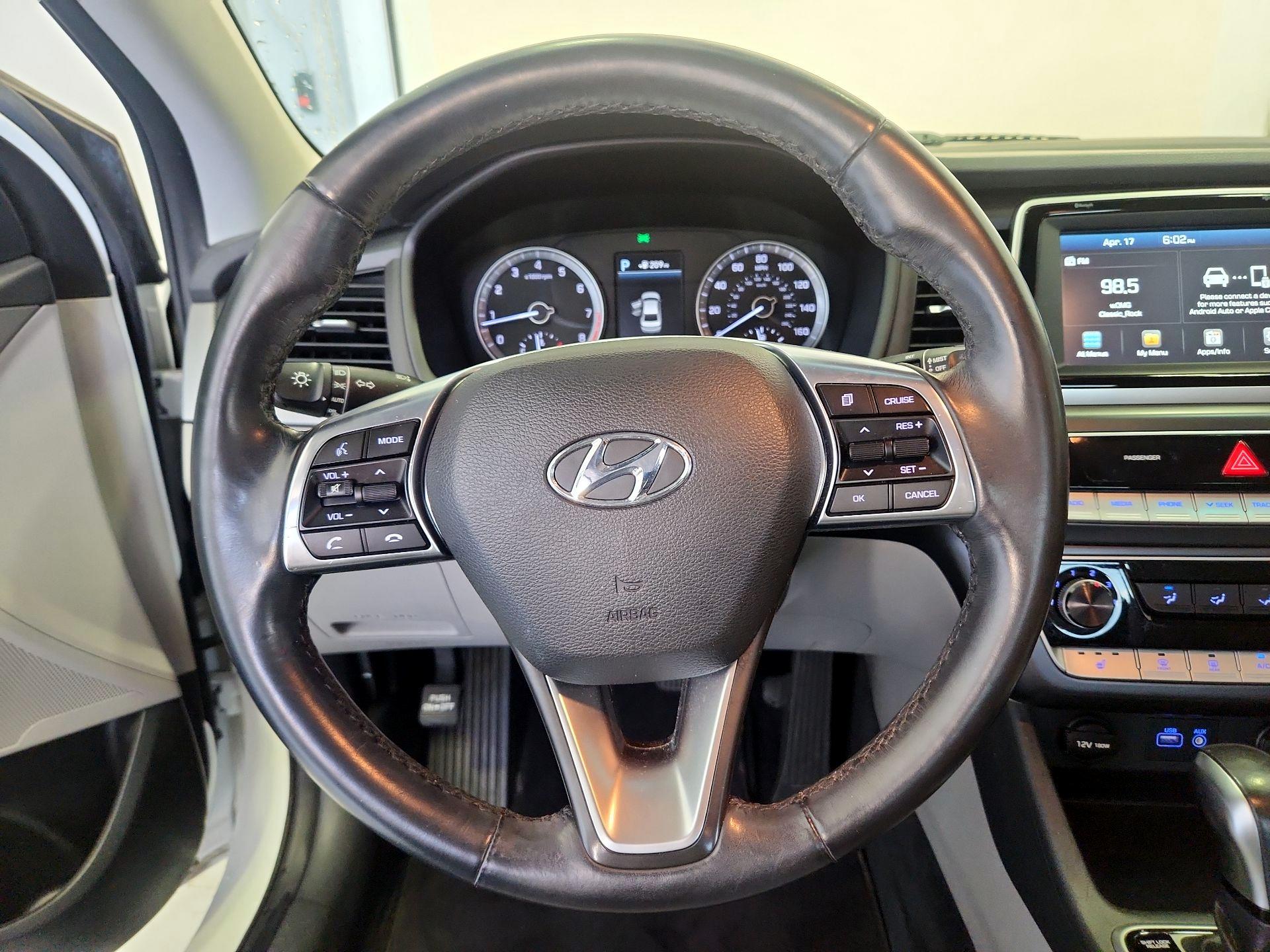 Thumbnail: 2018 Hyundai Sonata - 10