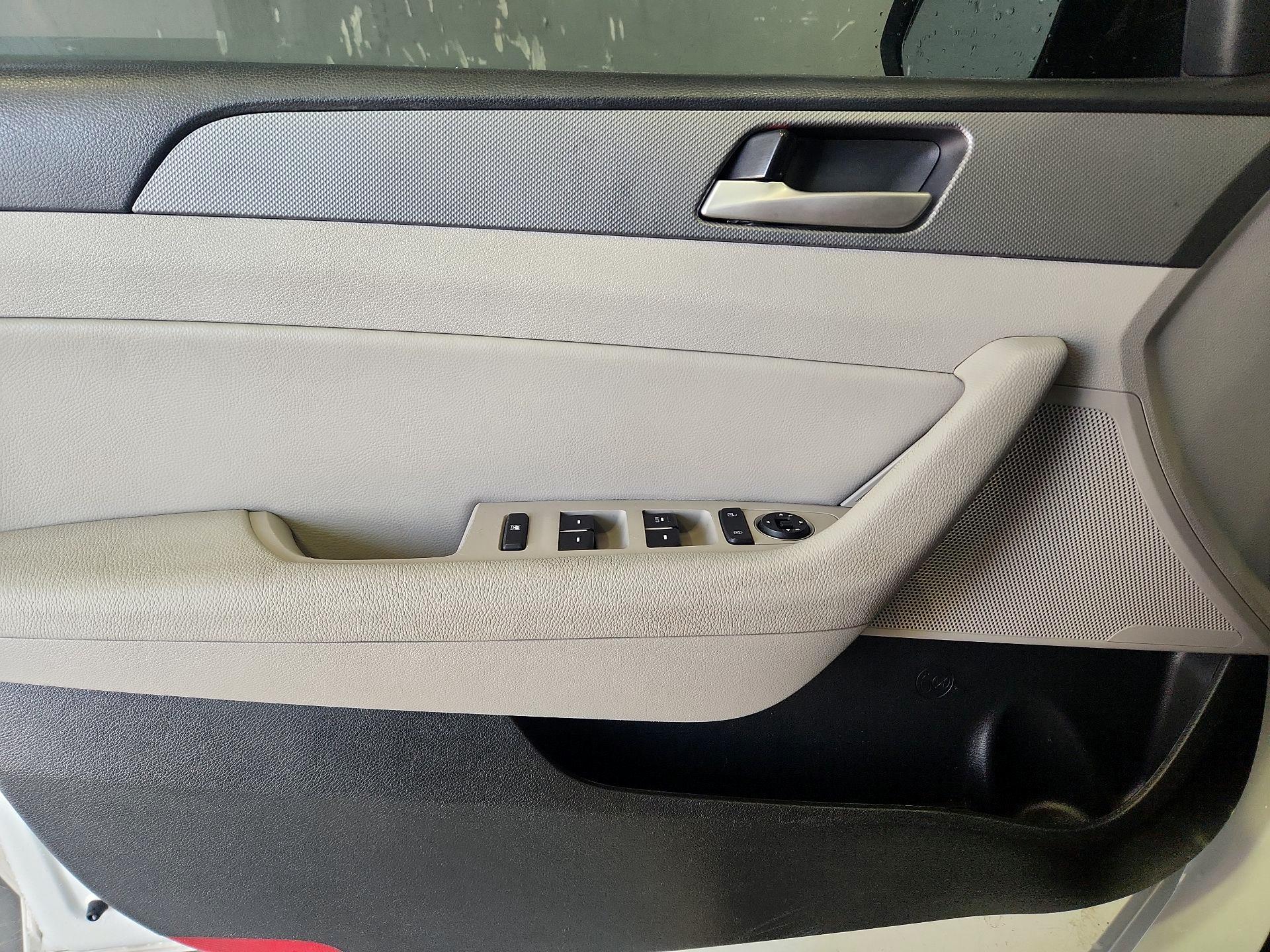 Thumbnail: 2018 Hyundai Sonata - 12