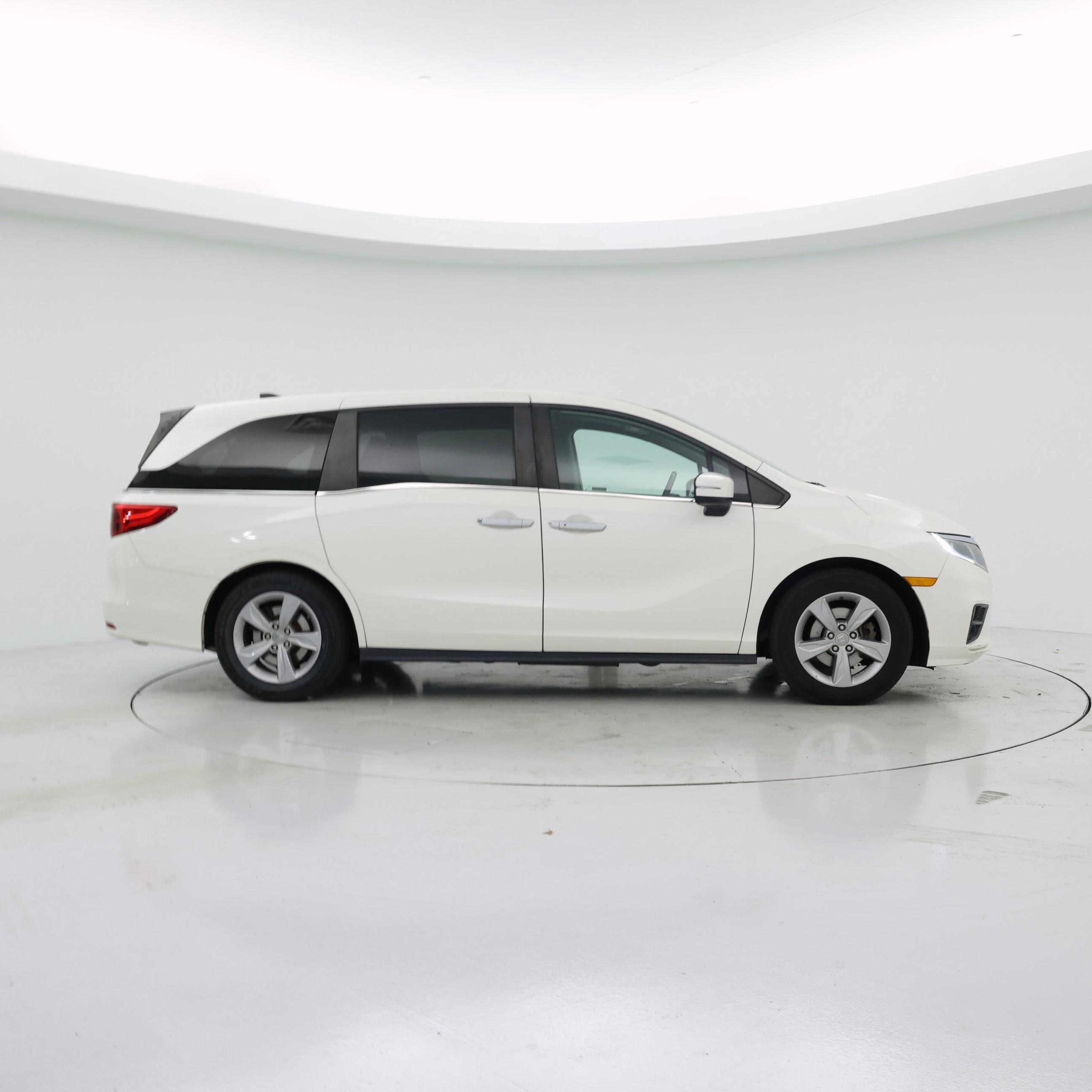 Thumbnail: 2018 Honda Odyssey - 7