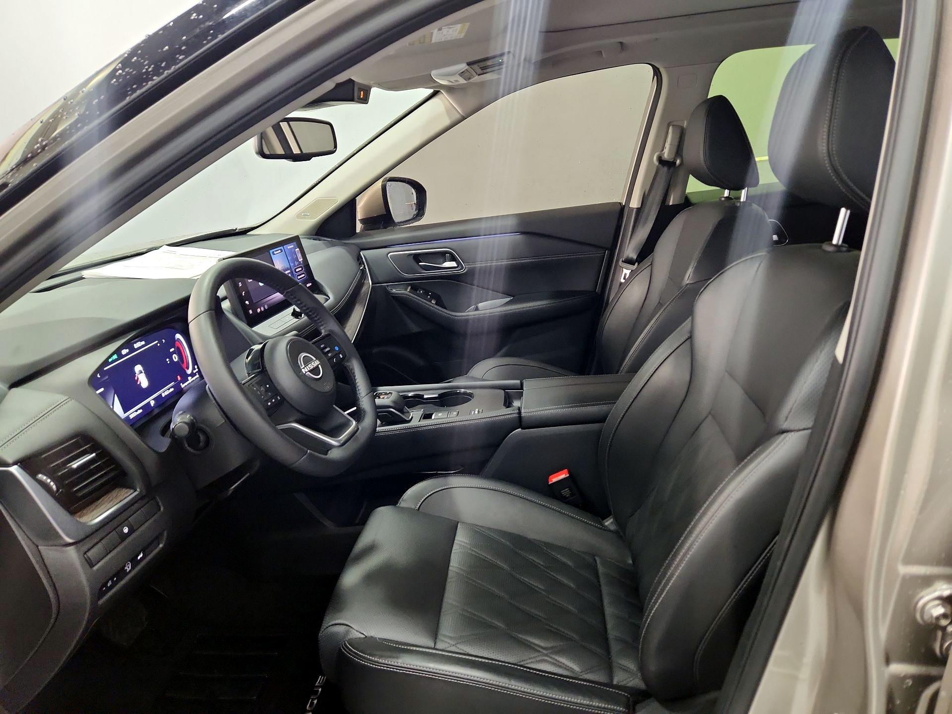 Thumbnail: 2024 Nissan Rogue - 11