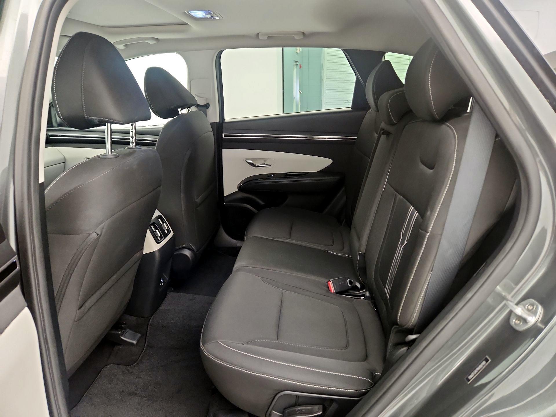 Thumbnail: 2022 Hyundai Tucson - 17