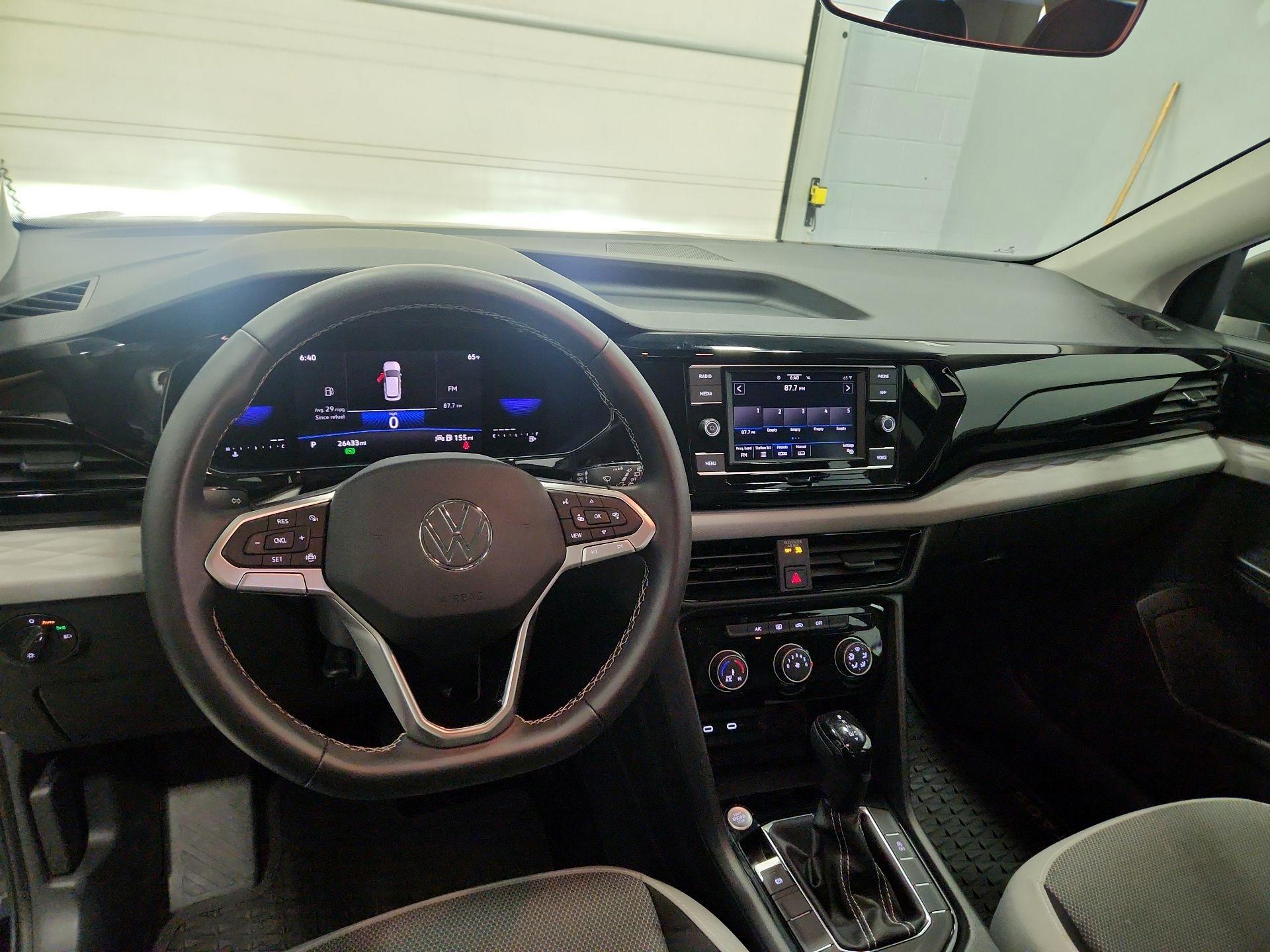 Thumbnail: 2023 Volkswagen Taos - 9