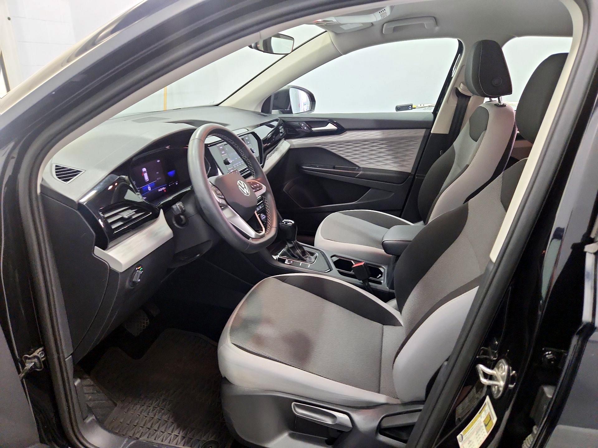 Thumbnail: 2023 Volkswagen Taos - 11