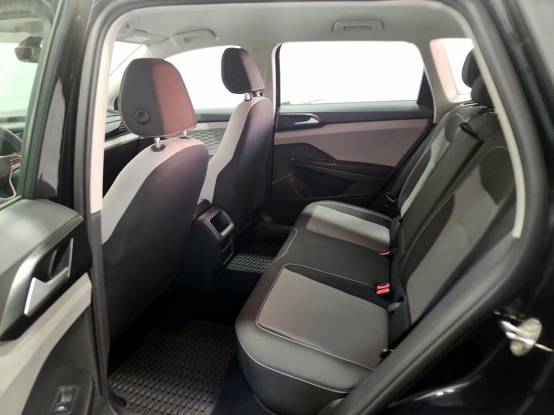 Thumbnail: 2023 Volkswagen Taos - 19