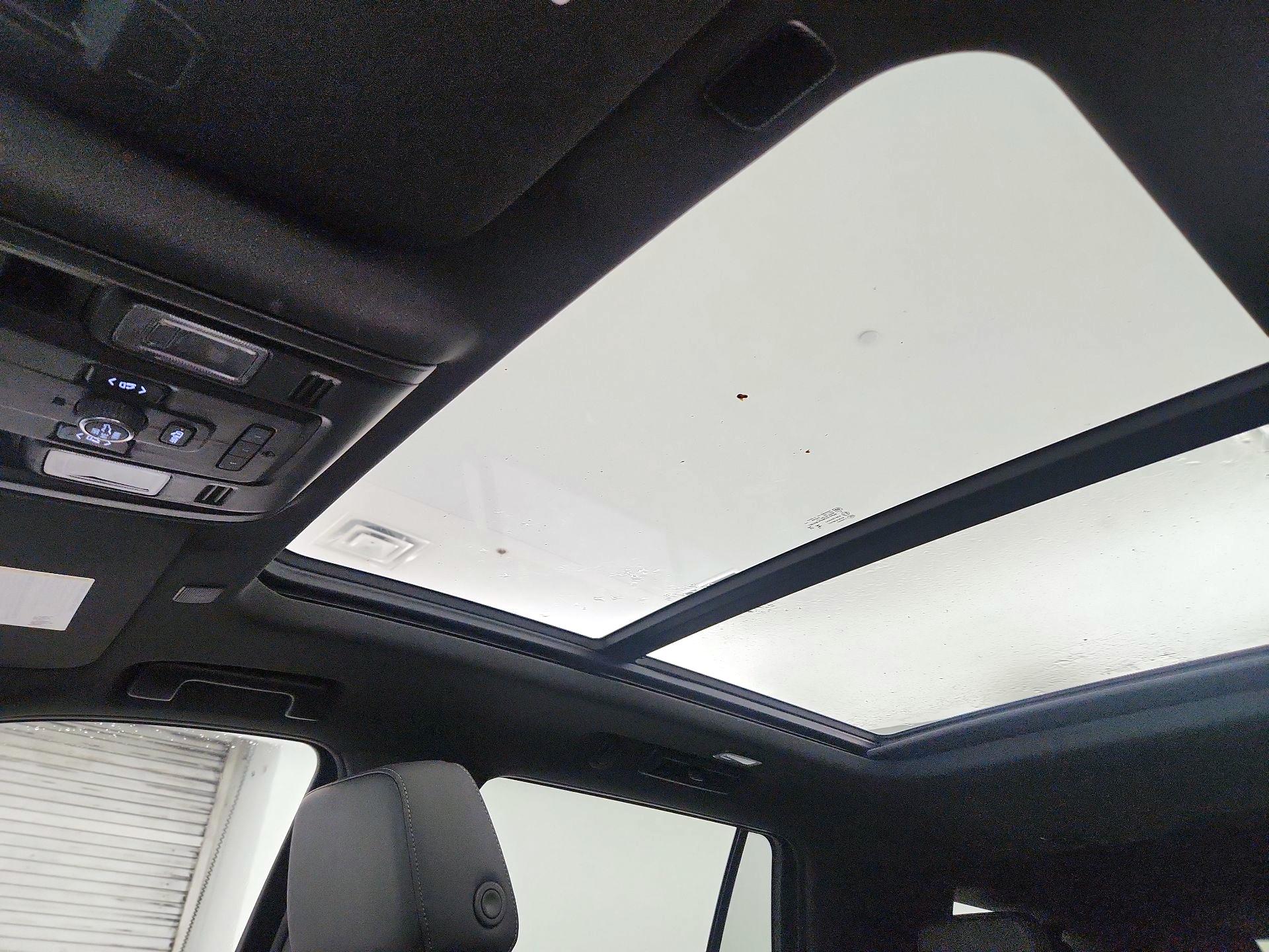 Thumbnail: 2024 Chevrolet Tahoe - 20