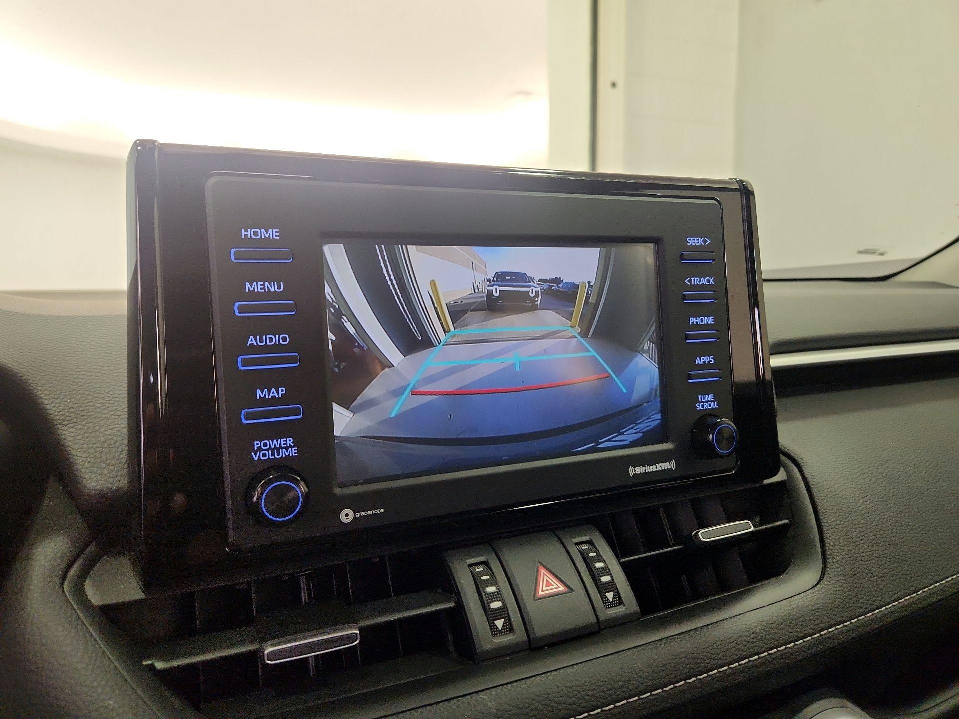 Thumbnail: 2020 Toyota RAV4 - 14