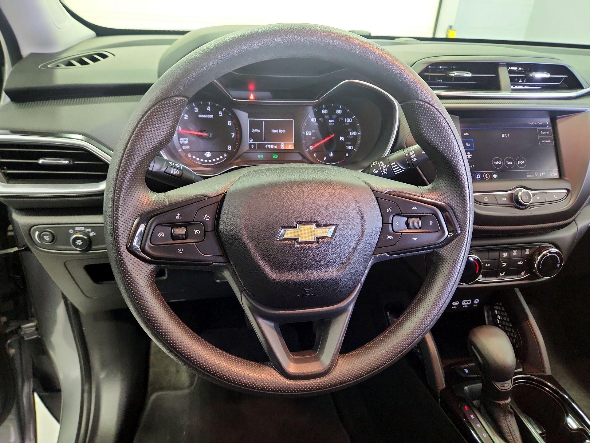 Thumbnail: 2023 Chevrolet TrailBlazer - 10
